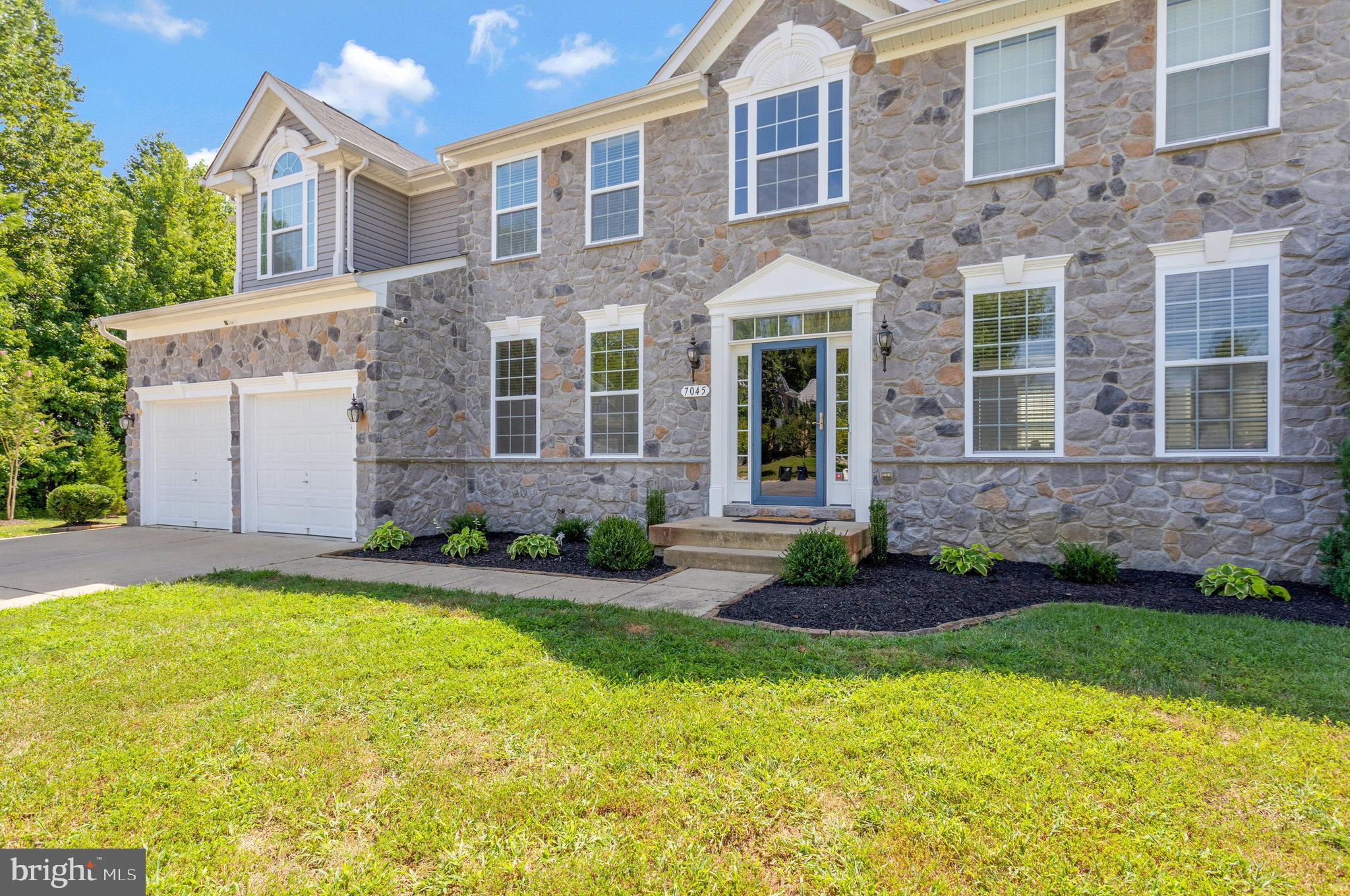 7045 SAND CHERRY WAY