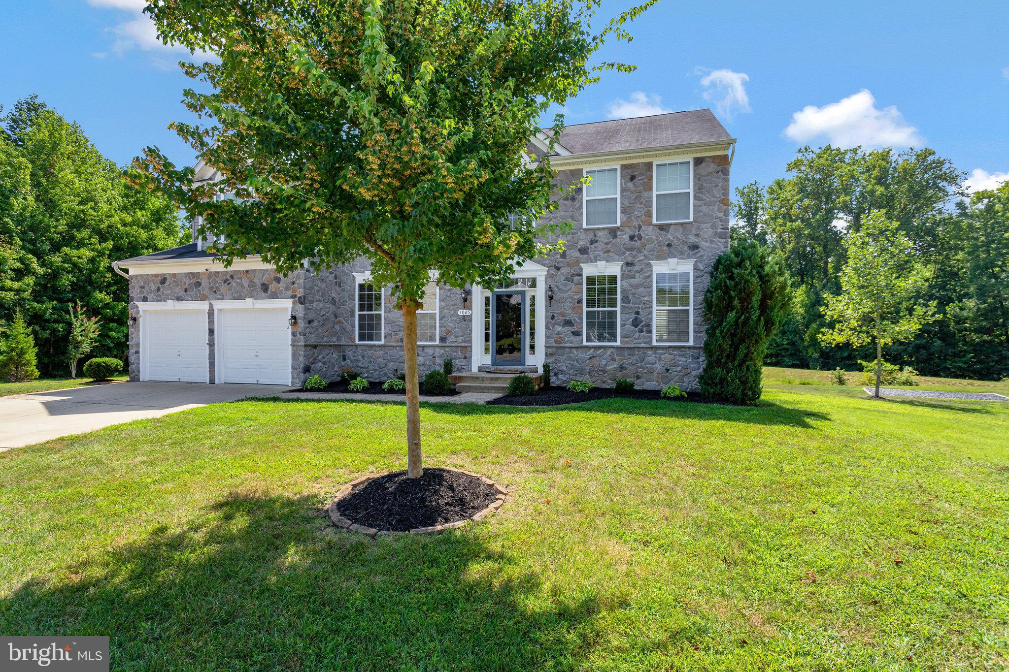 7045 SAND CHERRY WAY