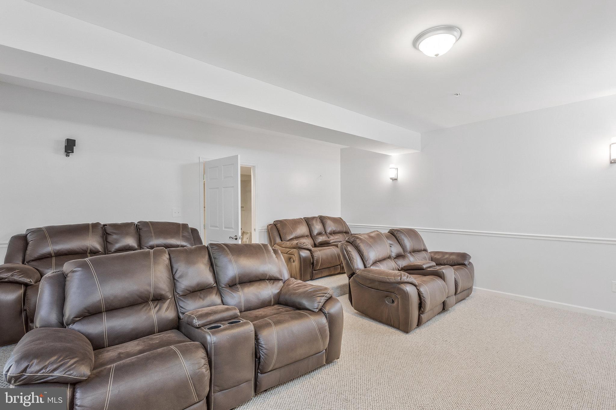 7045 SAND CHERRY WAY