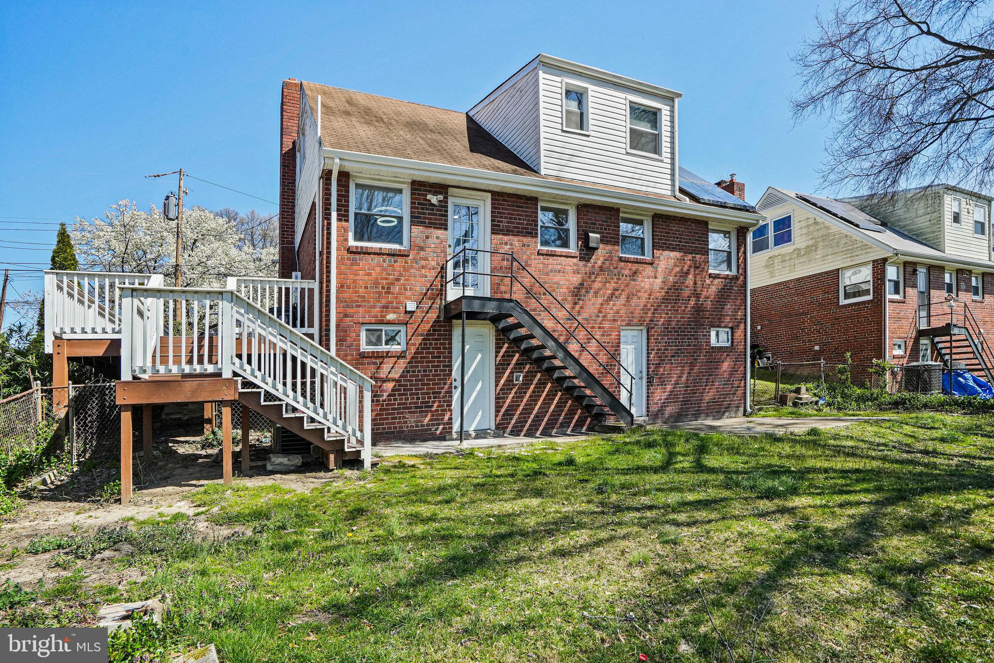 5916 85th Ave