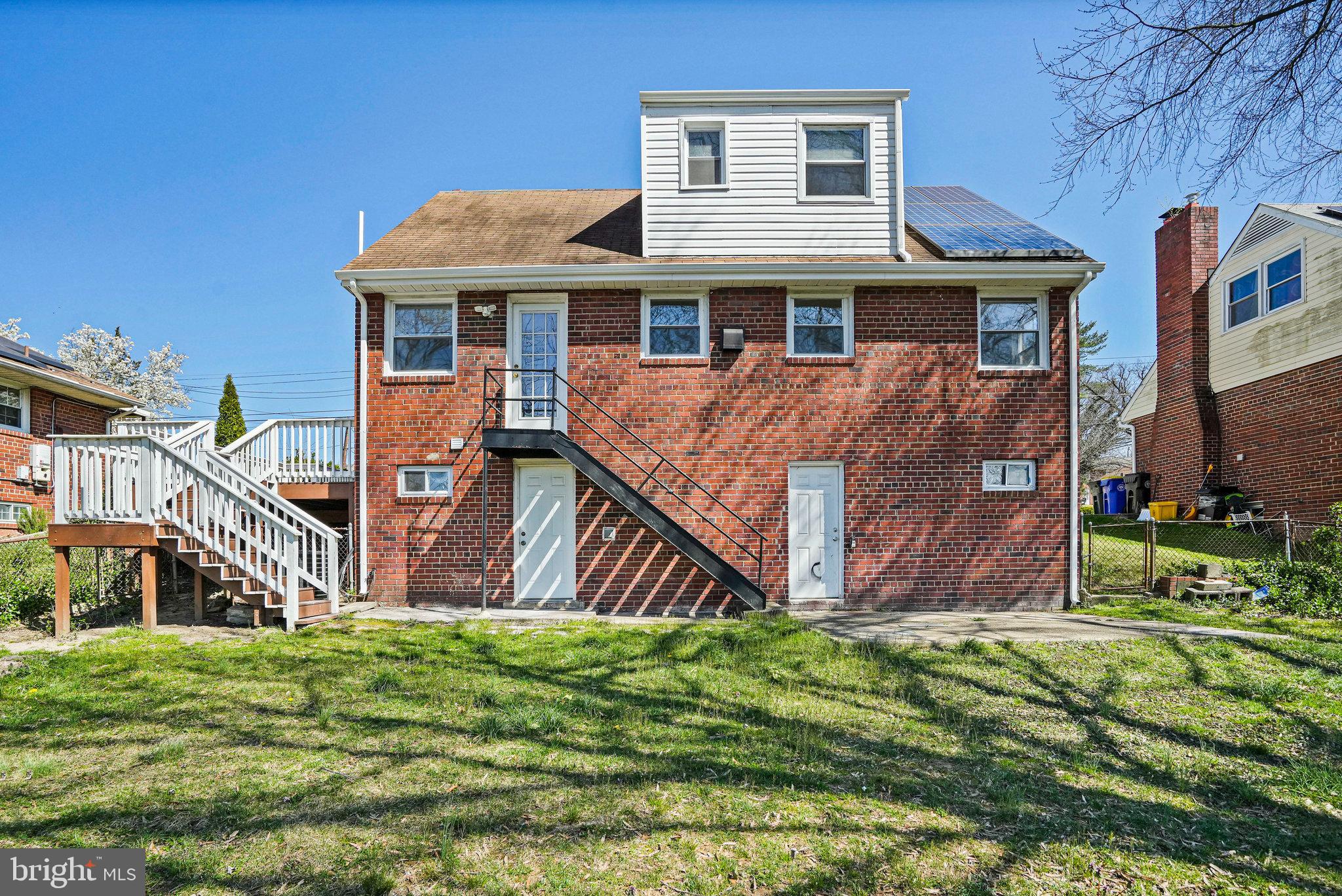 5916 85th Ave