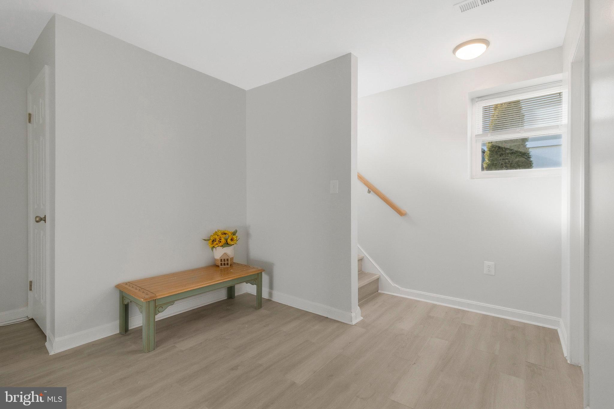 5004 ROANOKE PL
