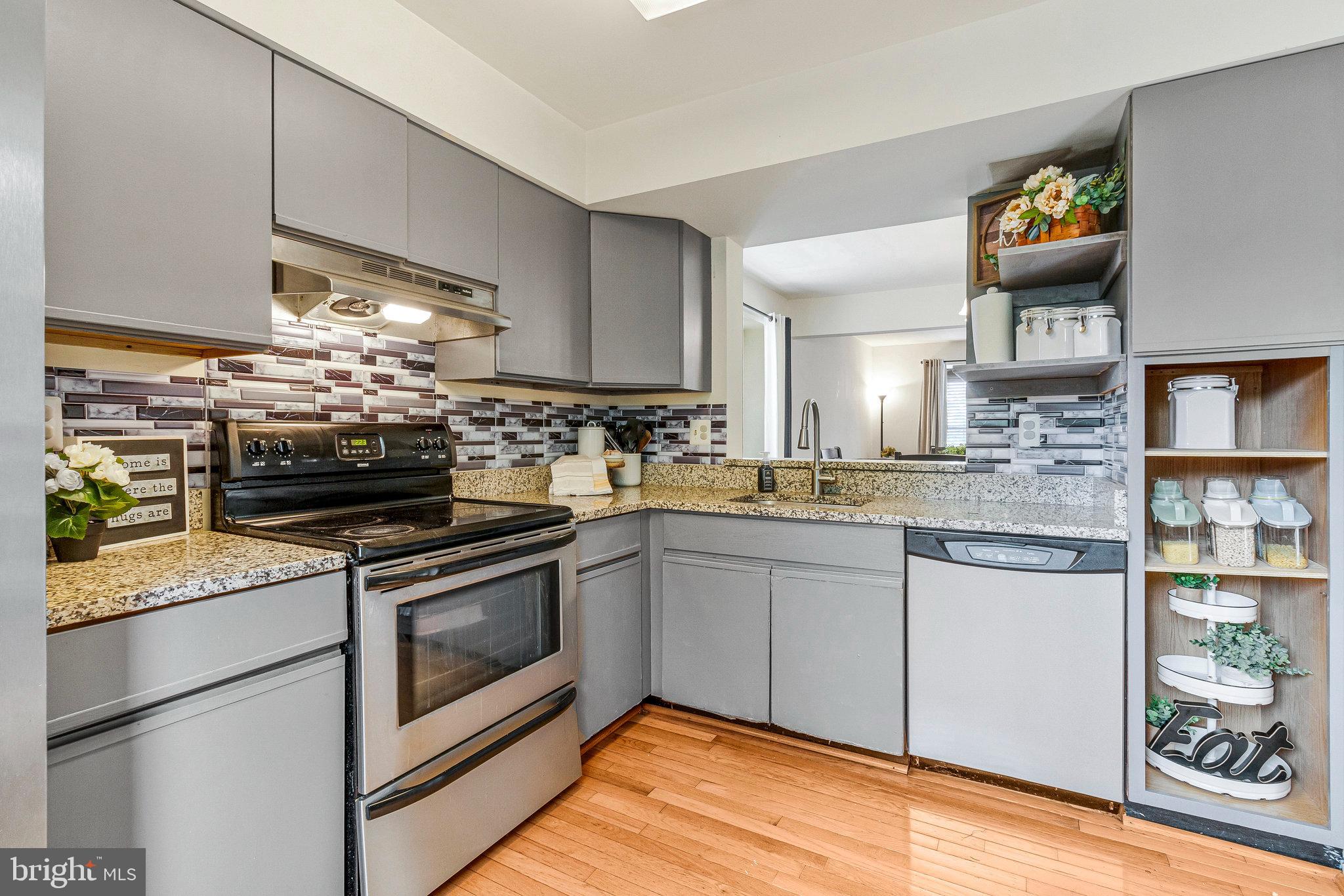 14010 Oxford Dr