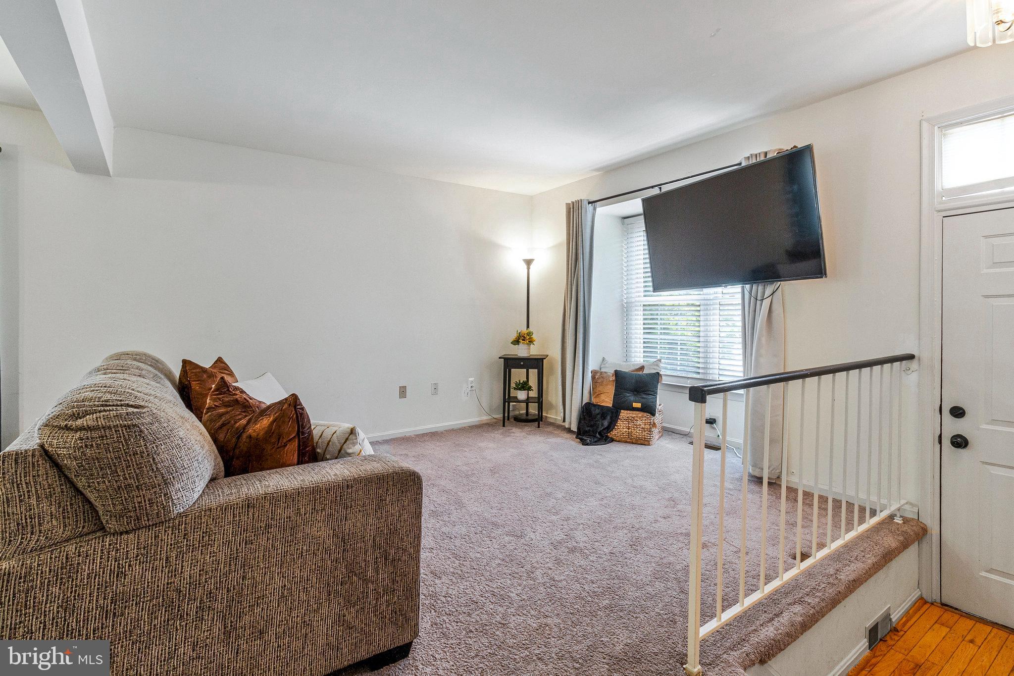 14010 Oxford Dr