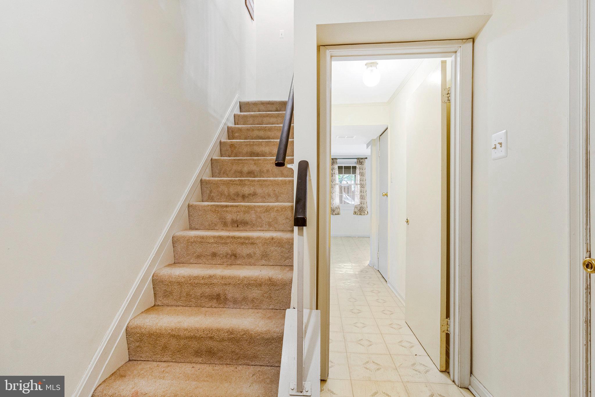 14010 Oxford Dr