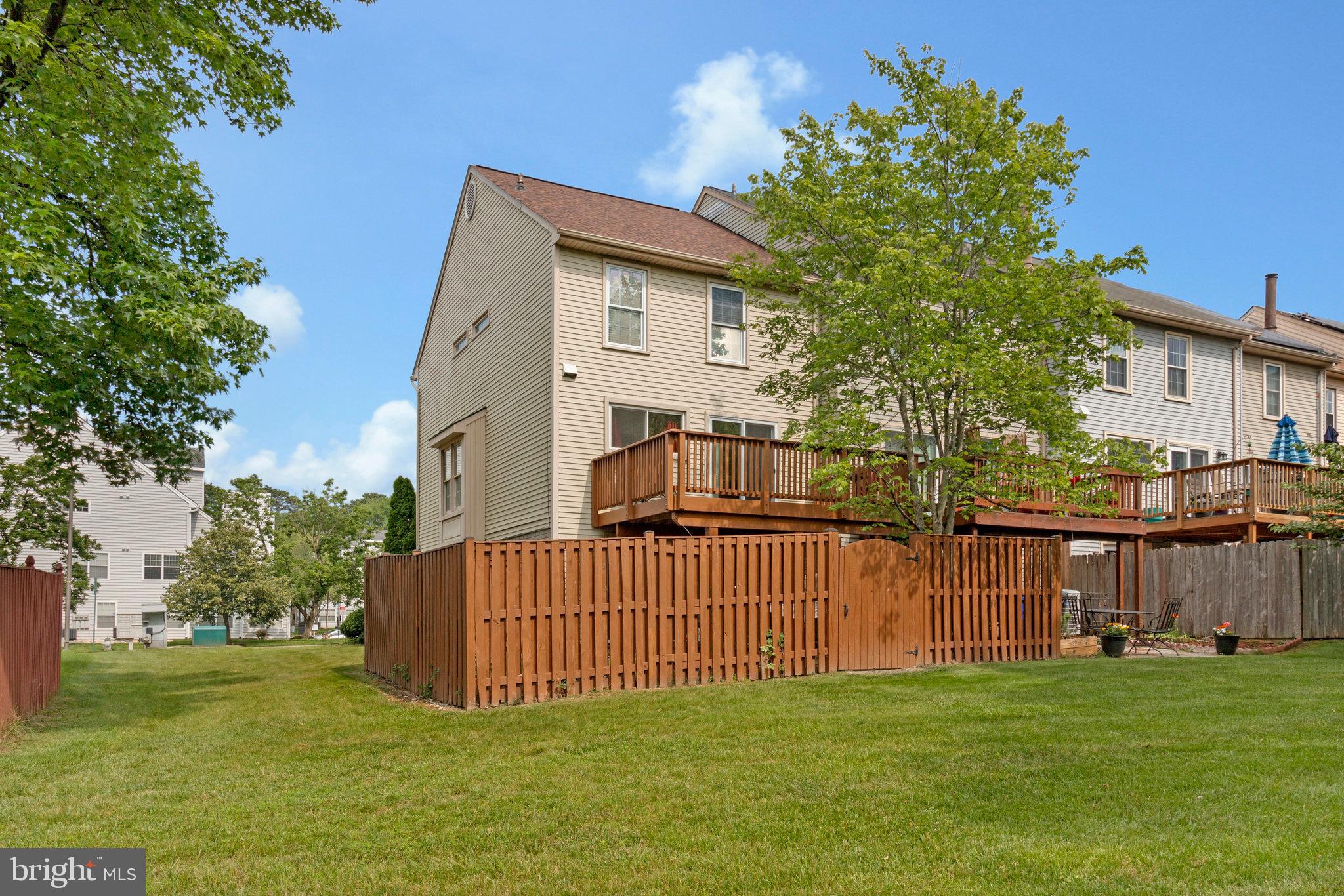 14010 Oxford Dr