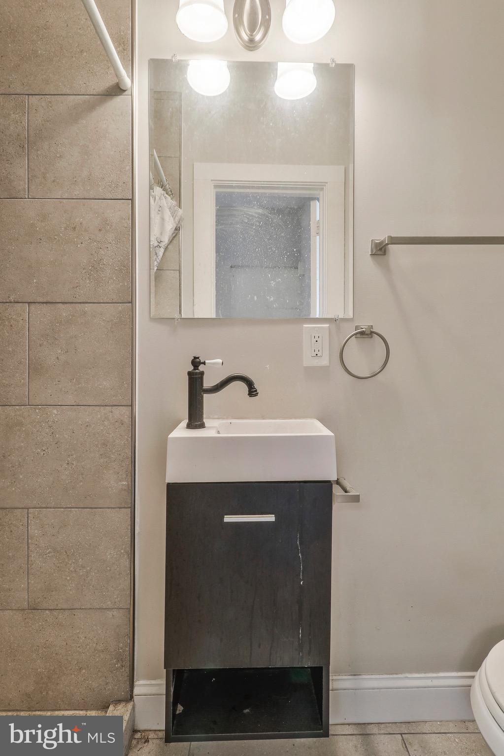 3801 CEDAR CROFT PLACE