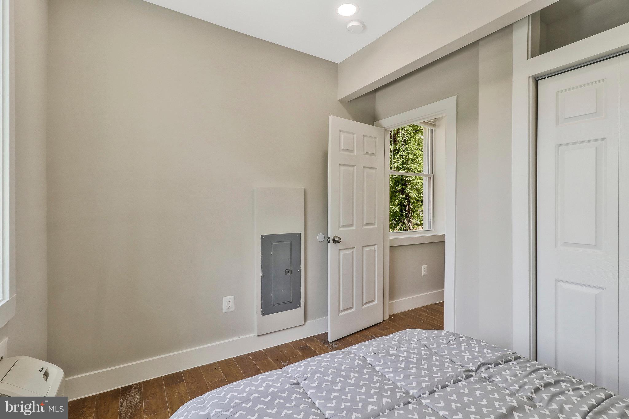 3801 CEDAR CROFT PLACE