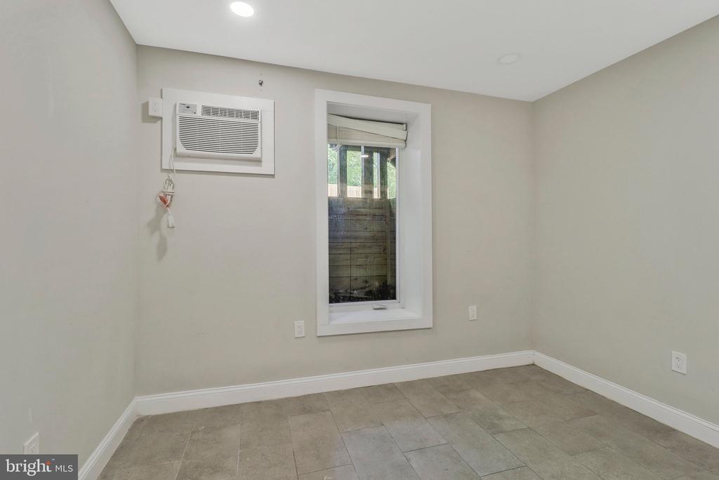 3801 CEDAR CROFT PLACE