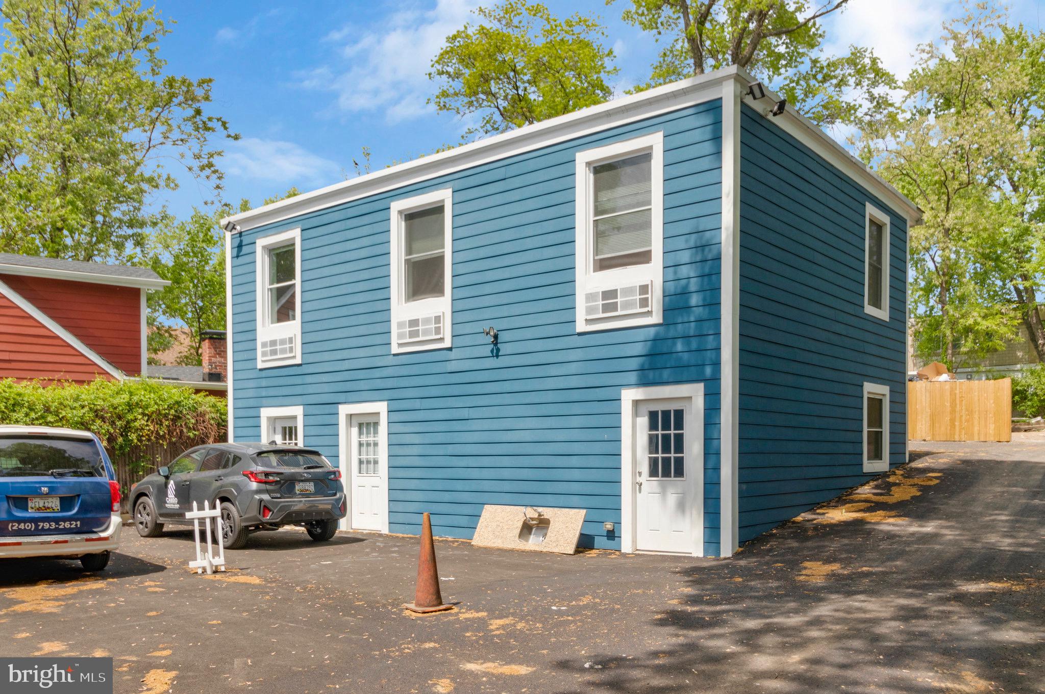 3801 CEDAR CROFT PLACE