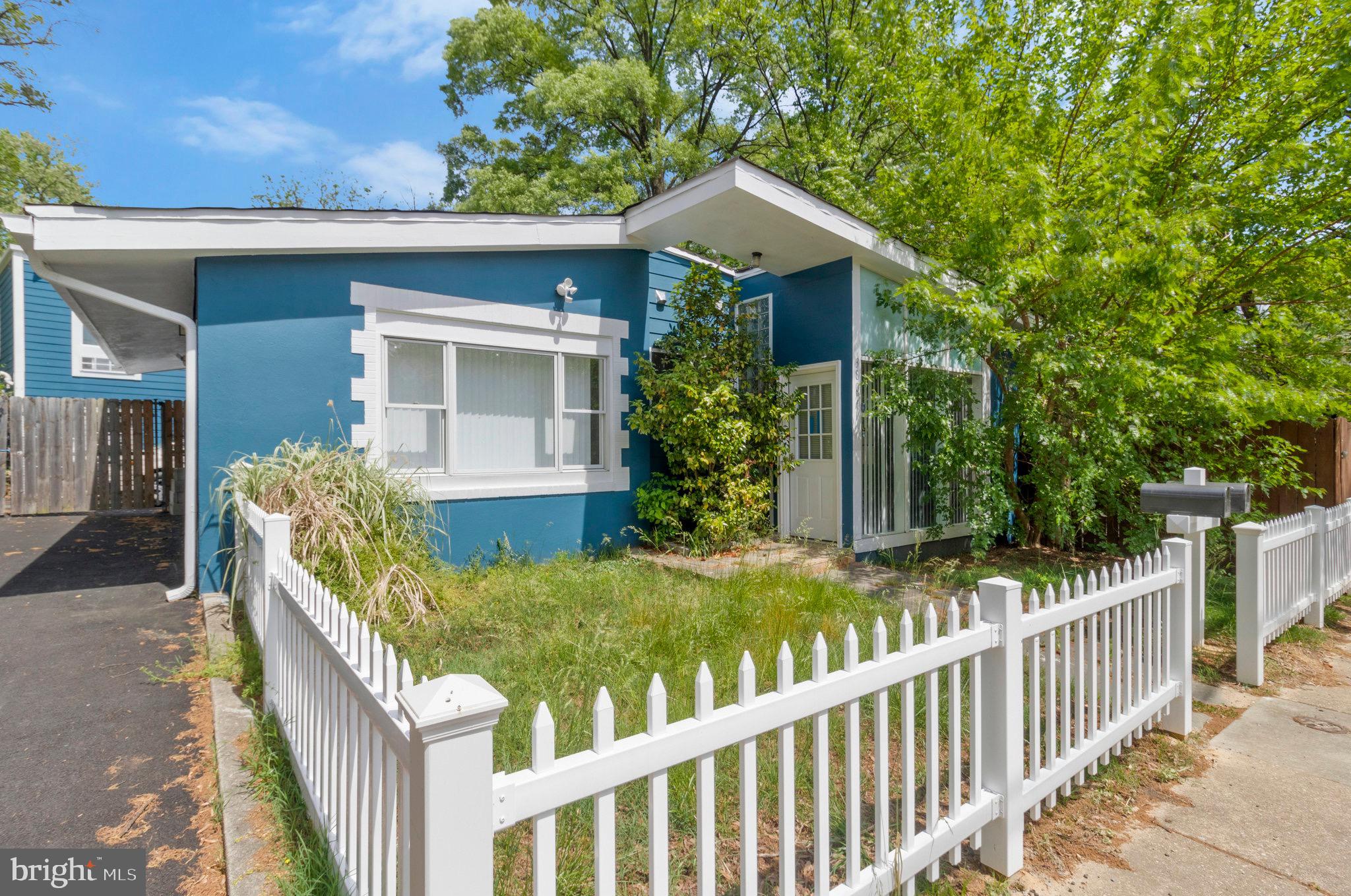 3801 CEDAR CROFT PLACE