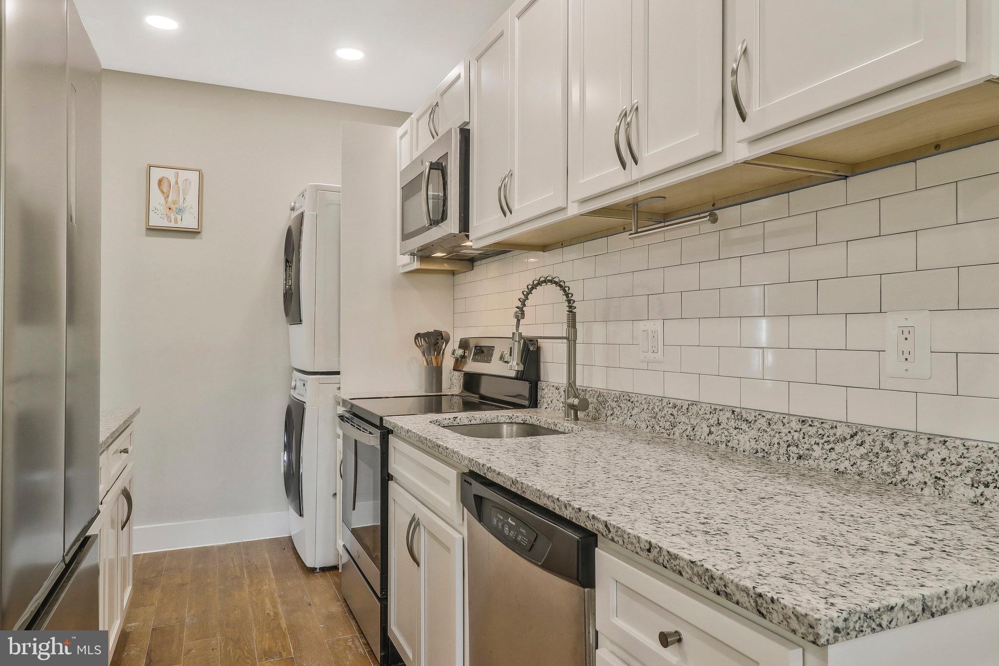 3801 CEDAR CROFT PLACE