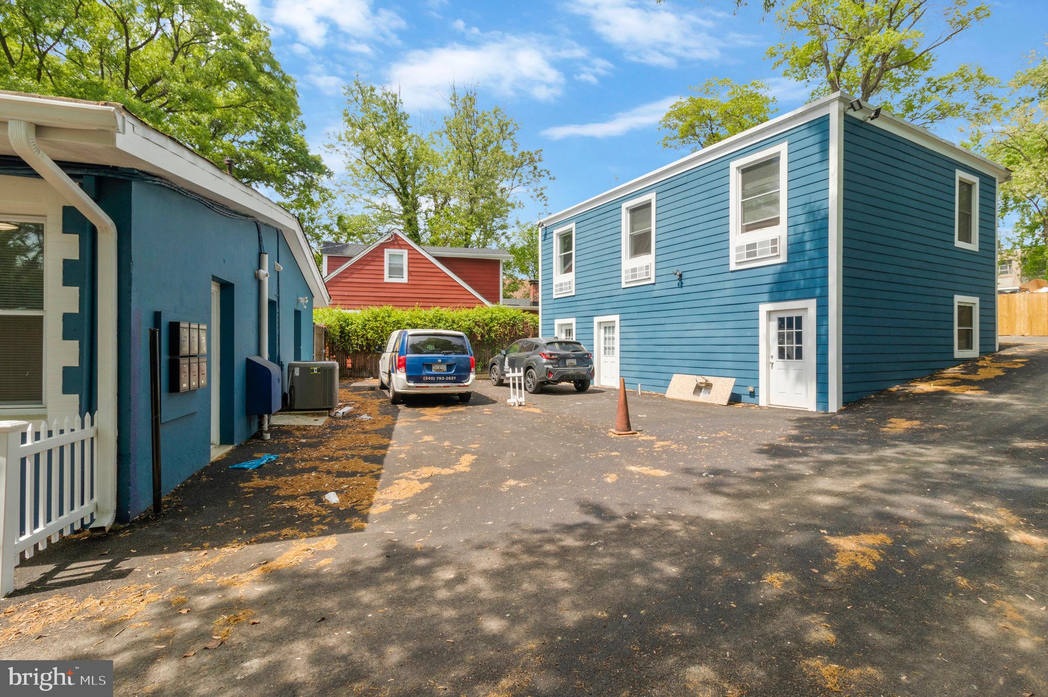 3801 CEDAR CROFT PLACE