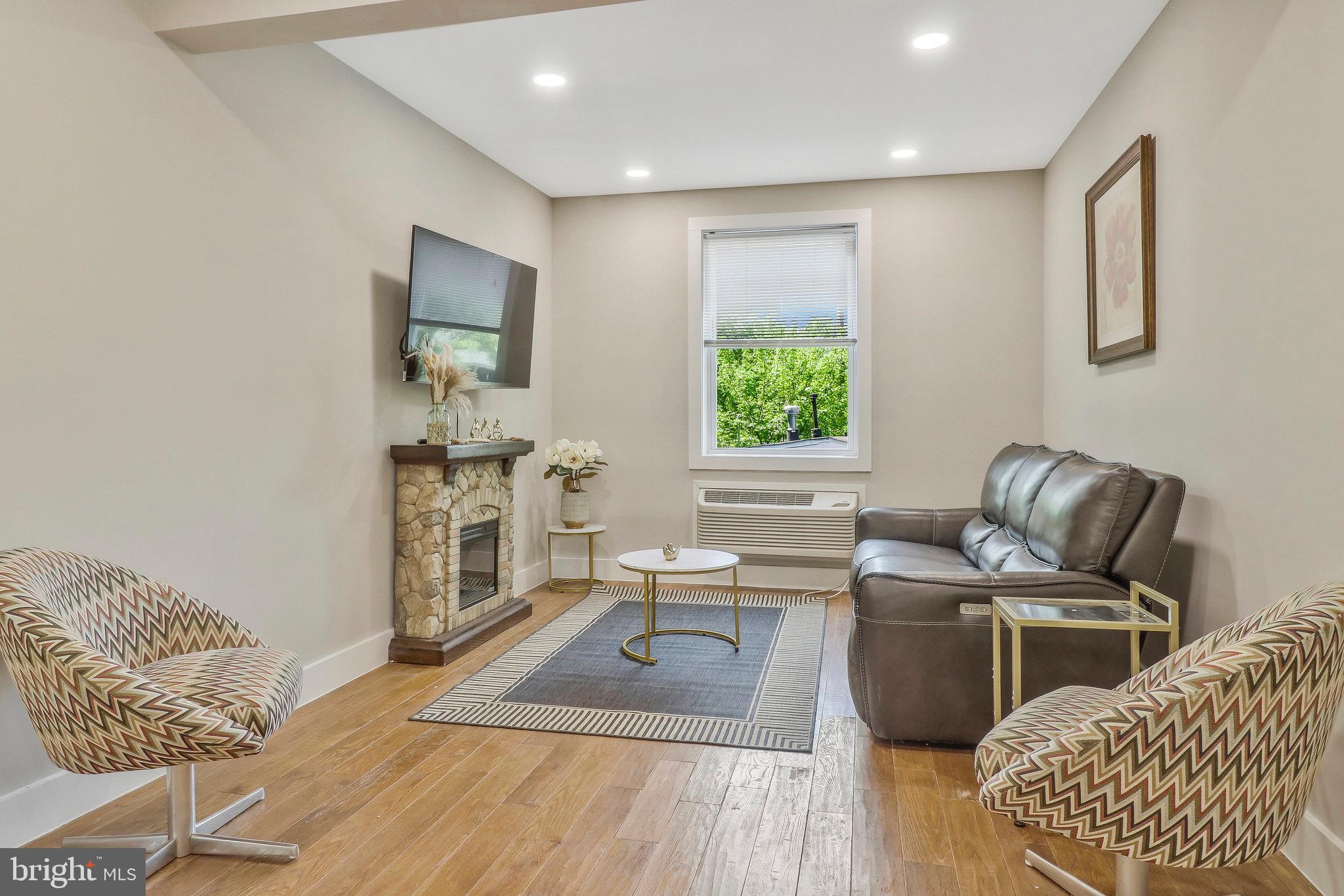 3801 CEDAR CROFT PLACE