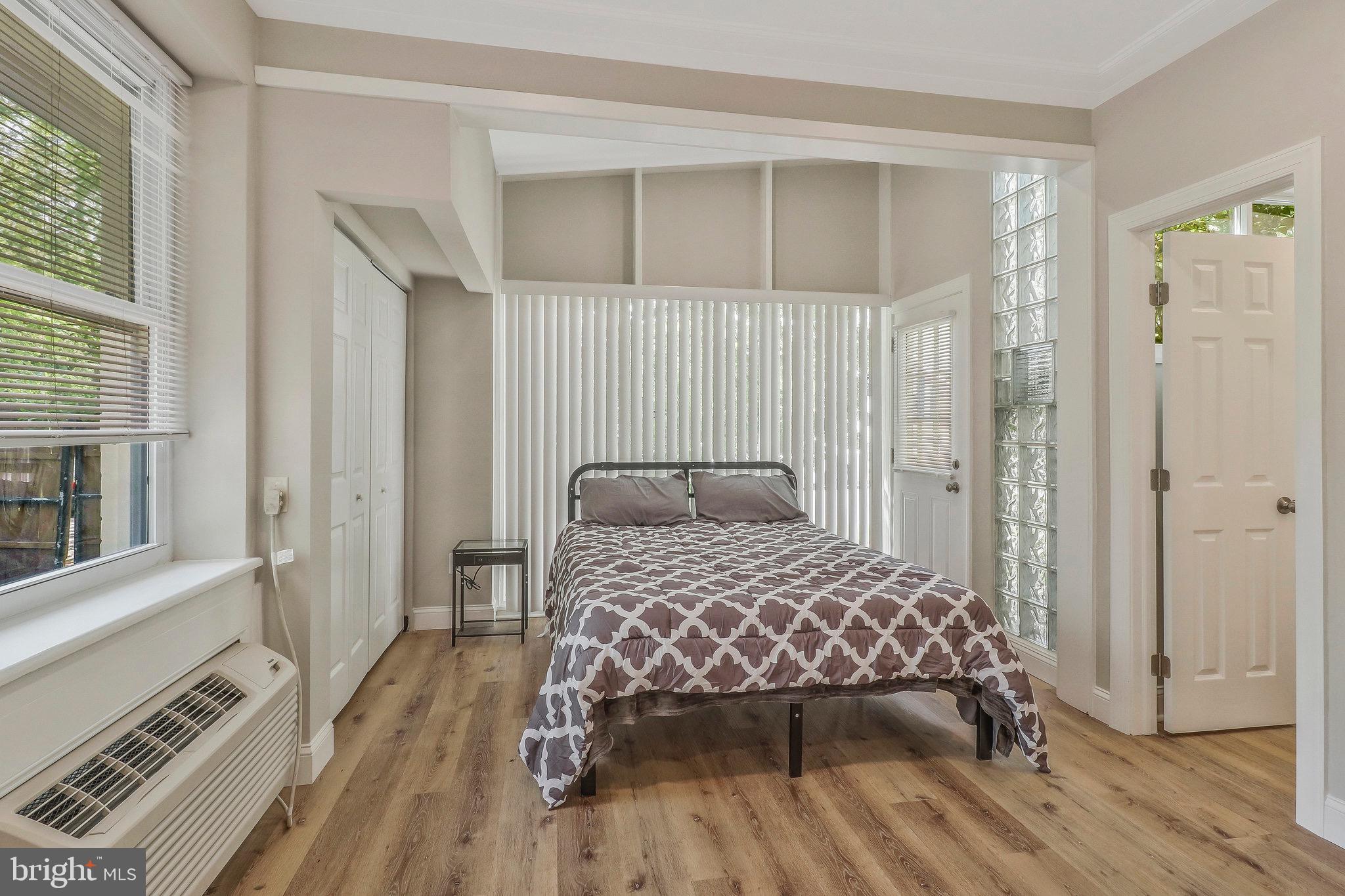 3801 CEDAR CROFT PLACE