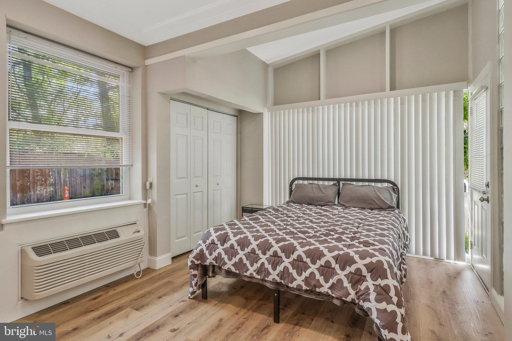 3801 CEDAR CROFT PLACE