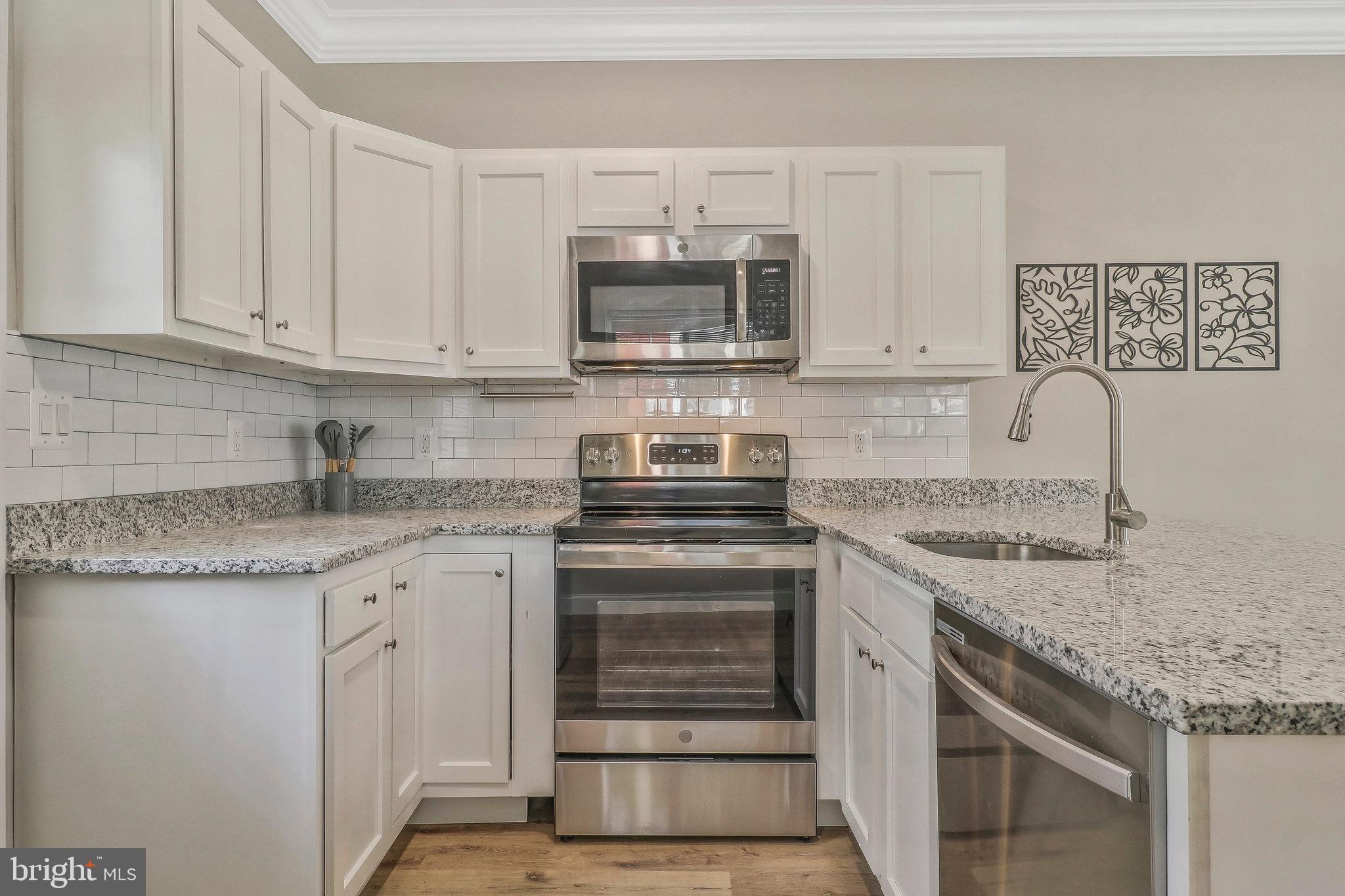 3801 CEDAR CROFT PLACE