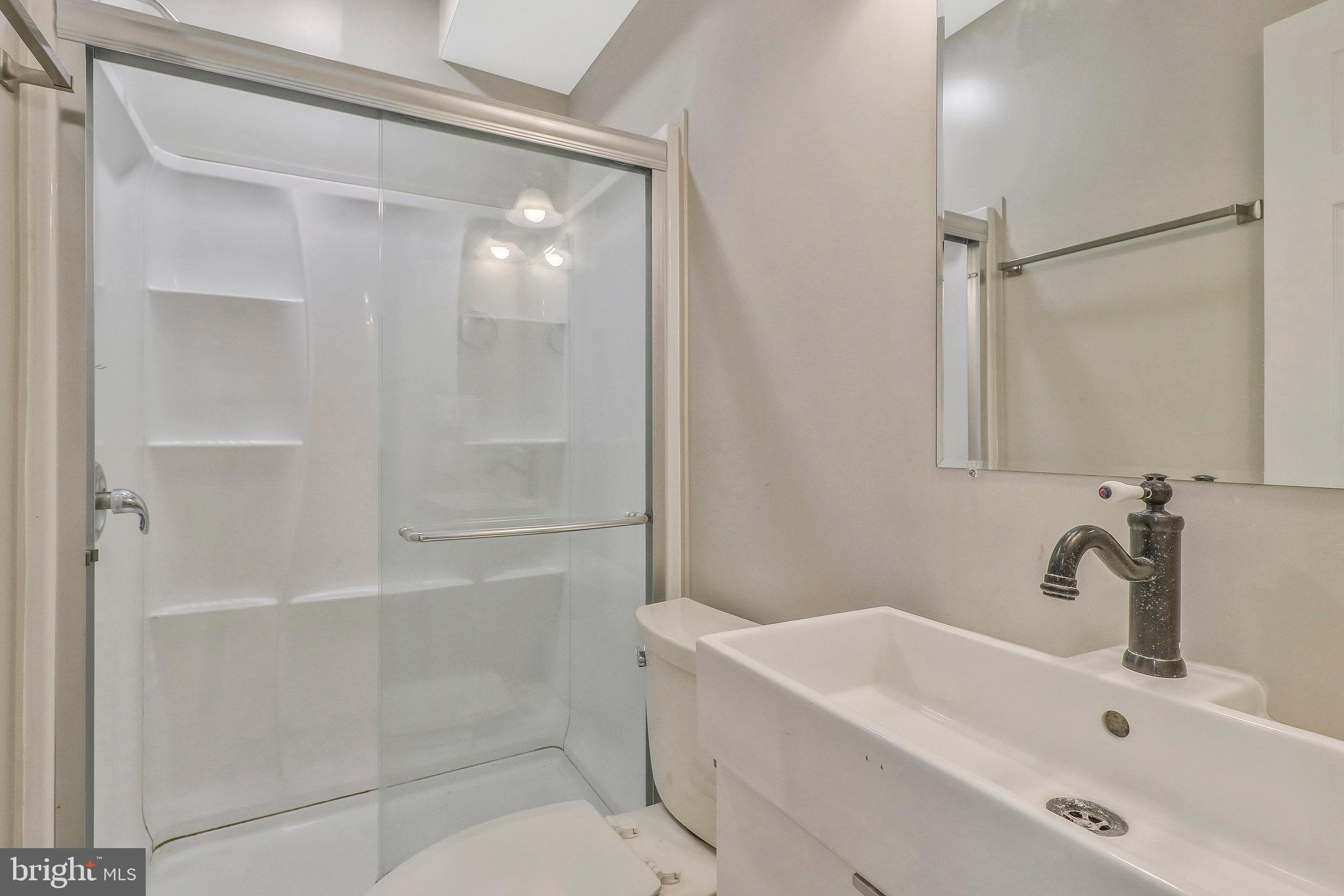 3801 CEDAR CROFT PLACE