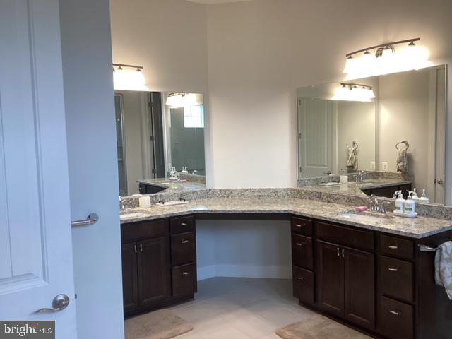 113 STARLIGHT CT
