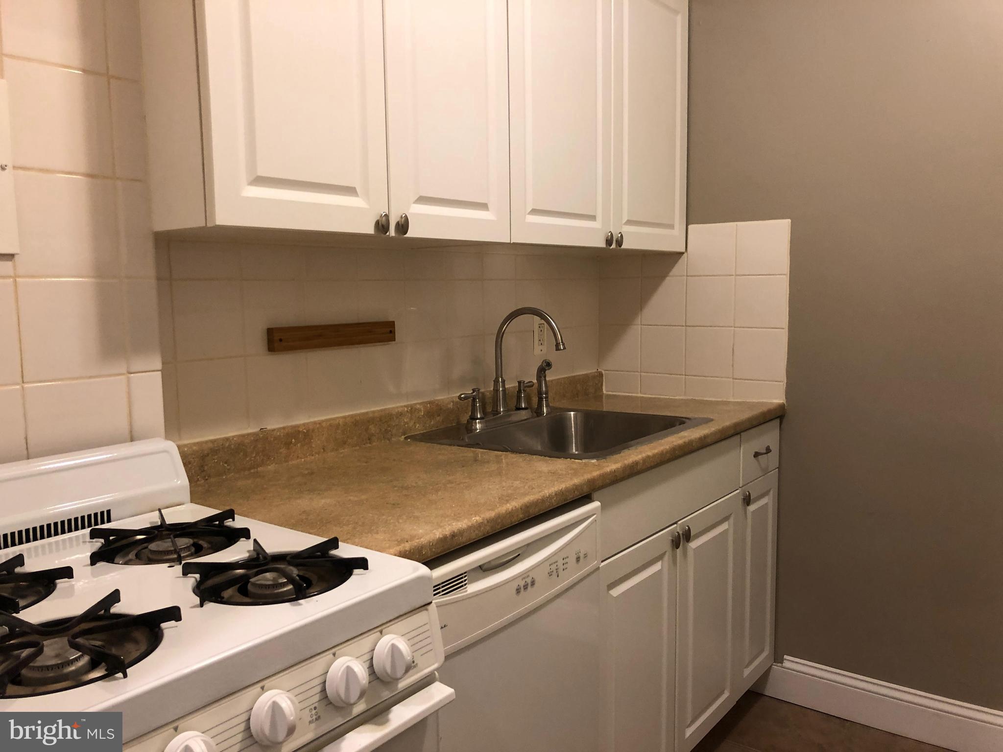 1121 Arlington Boulevard Unit: 204