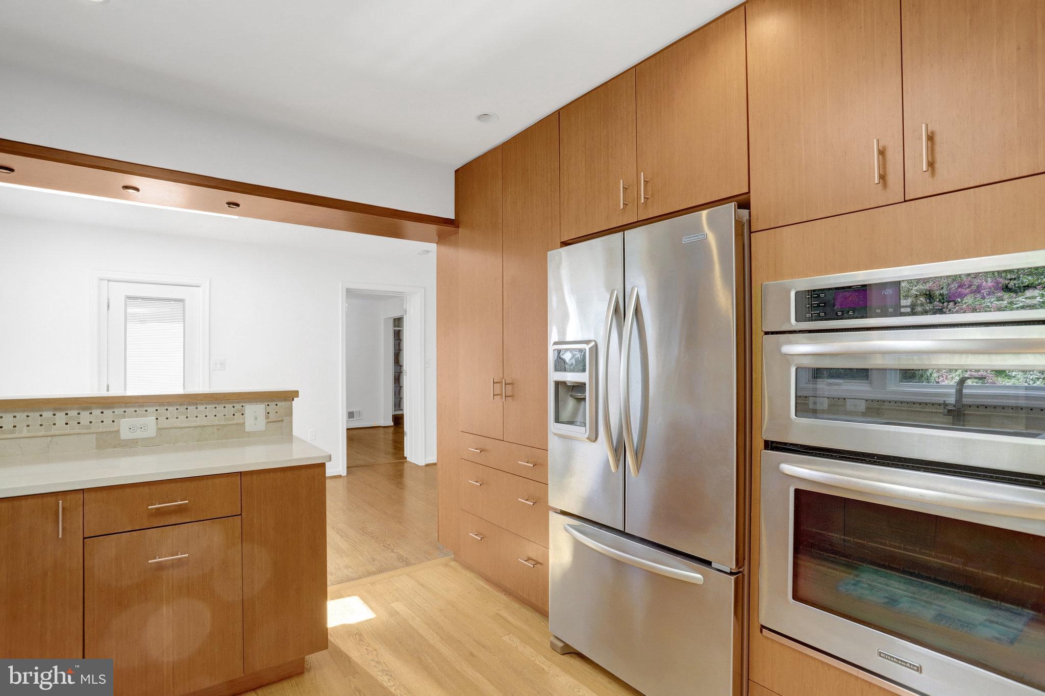 2921 S GRANT