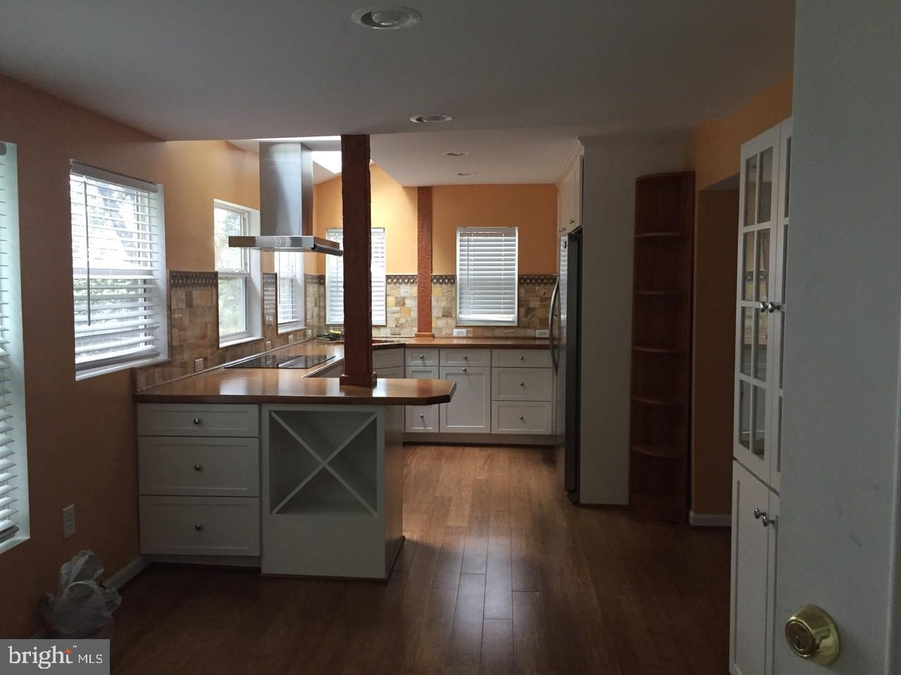 2921 S GRANT