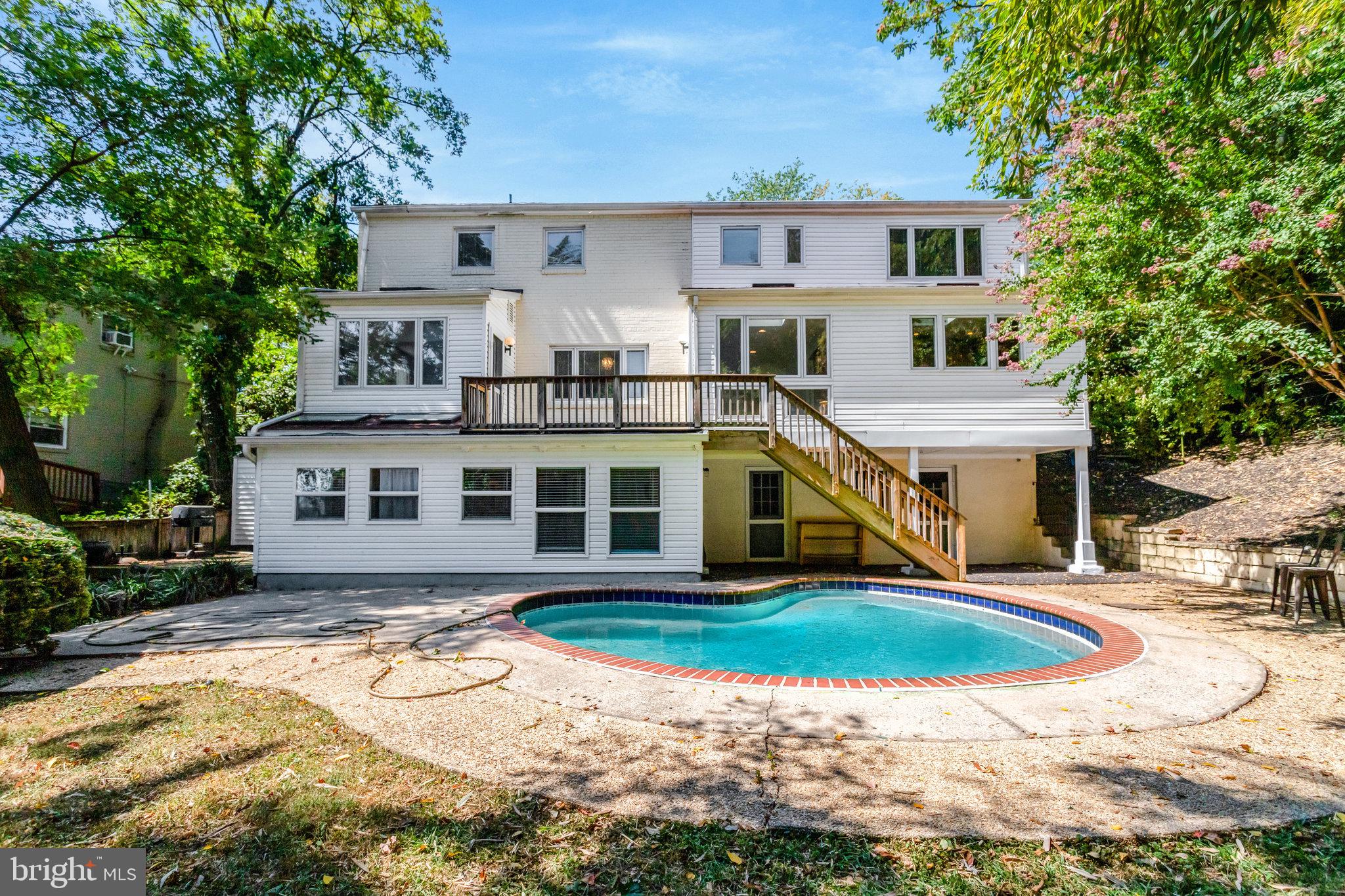 2921 S GRANT