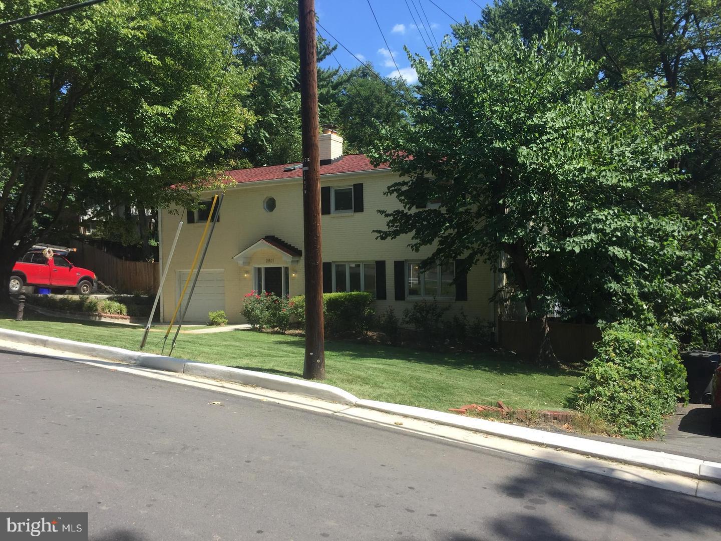 2921 S GRANT