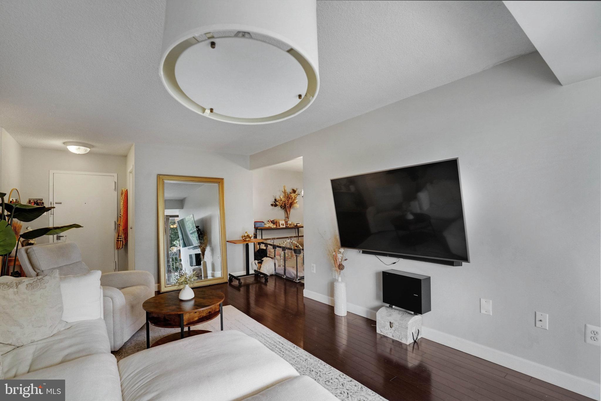 4500 S FOUR MILE RUN DRIVE 407