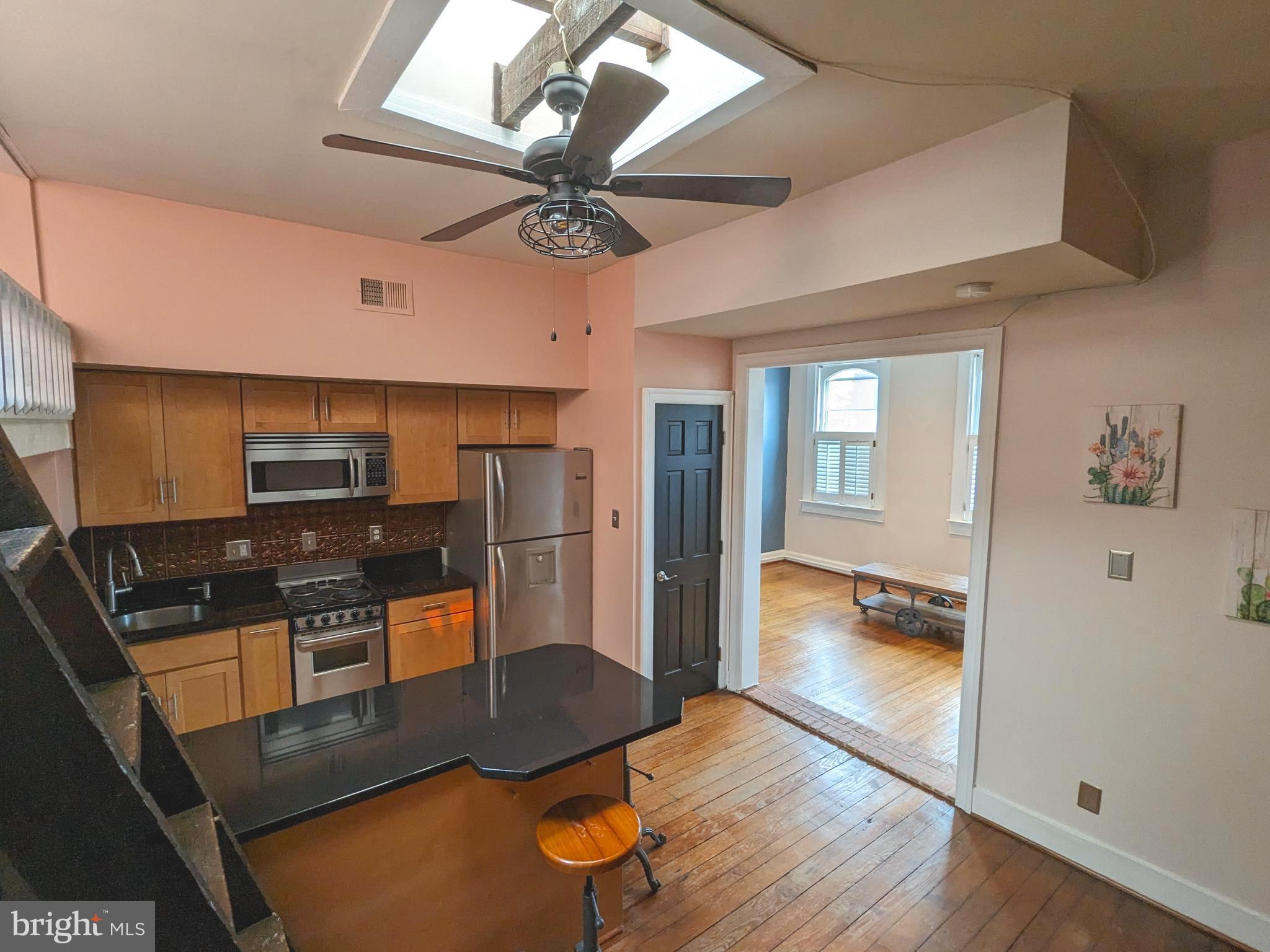 1006 PRINCE STREET Unit: 3