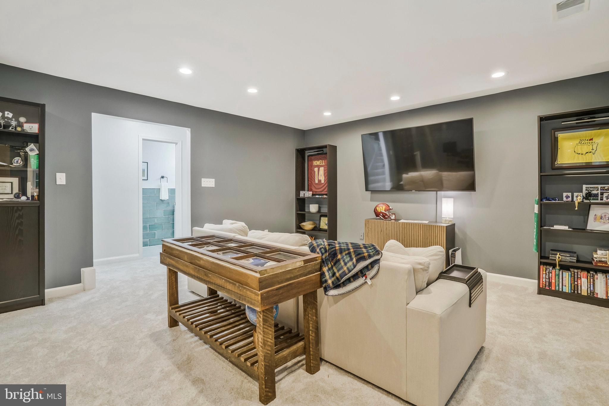 5877 Woodfield Estates Dr