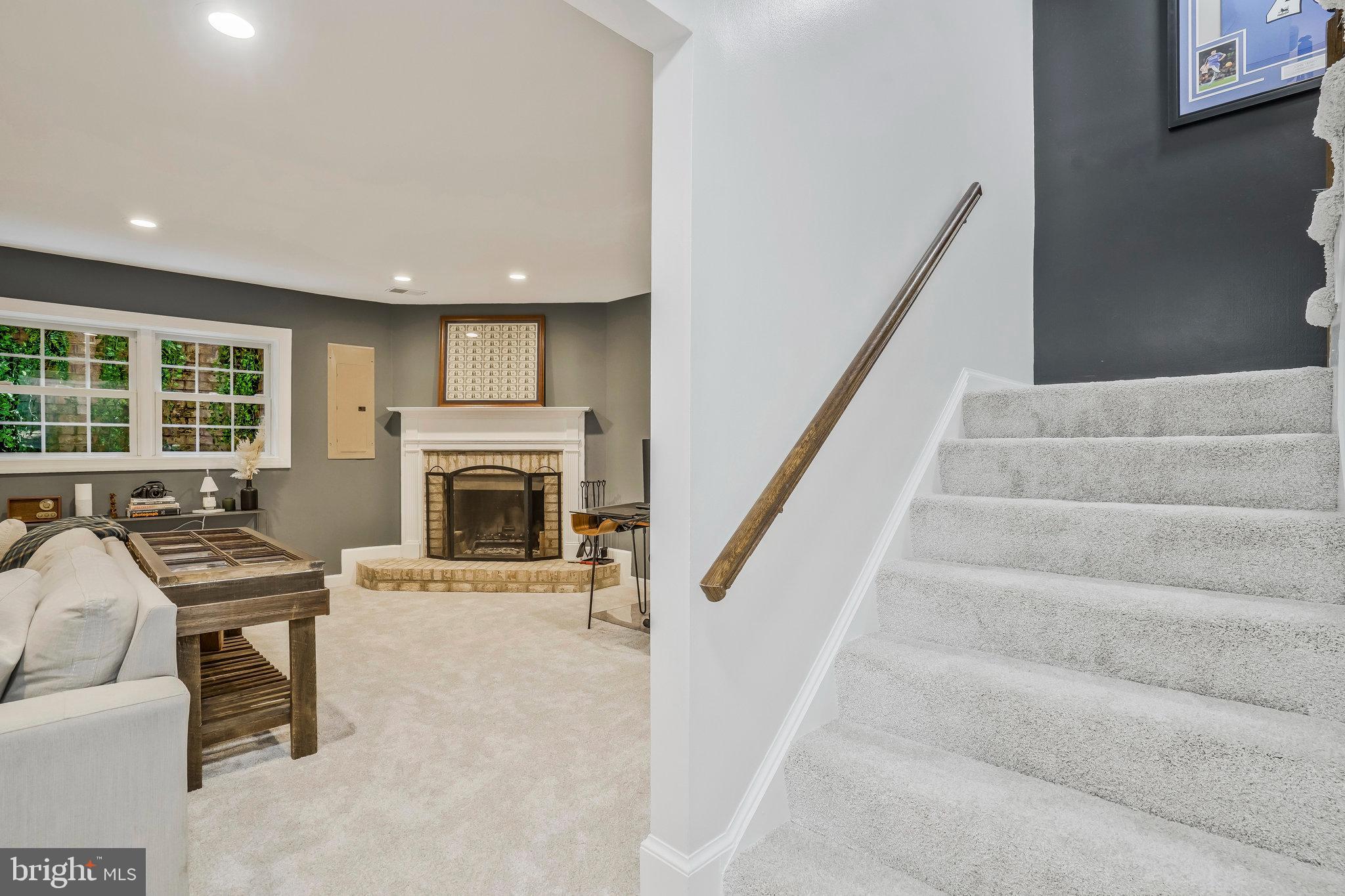 5877 Woodfield Estates Dr