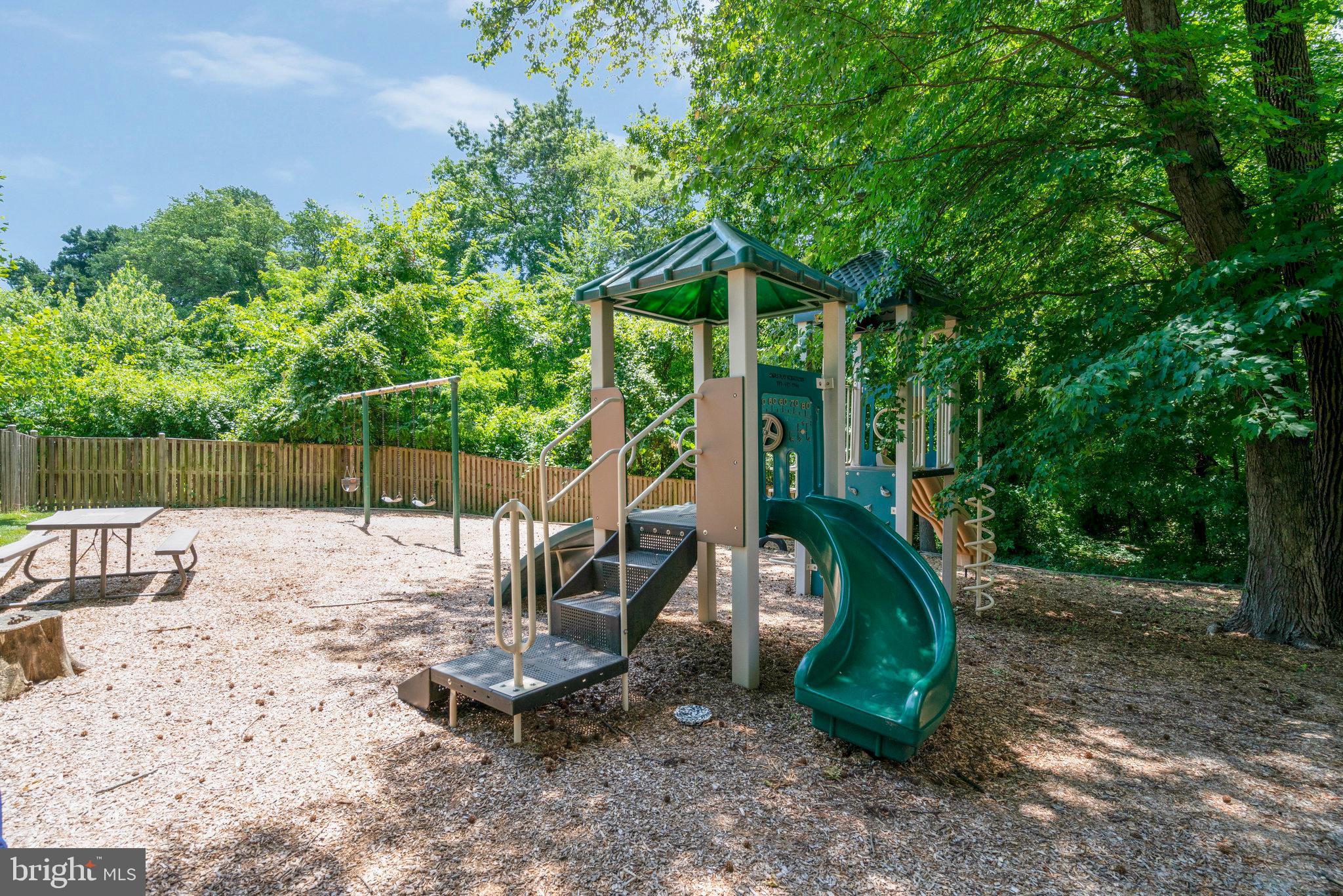 5877 Woodfield Estates Dr