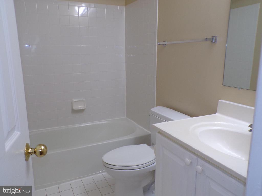 7709 RACHAEL WHITNEY LN