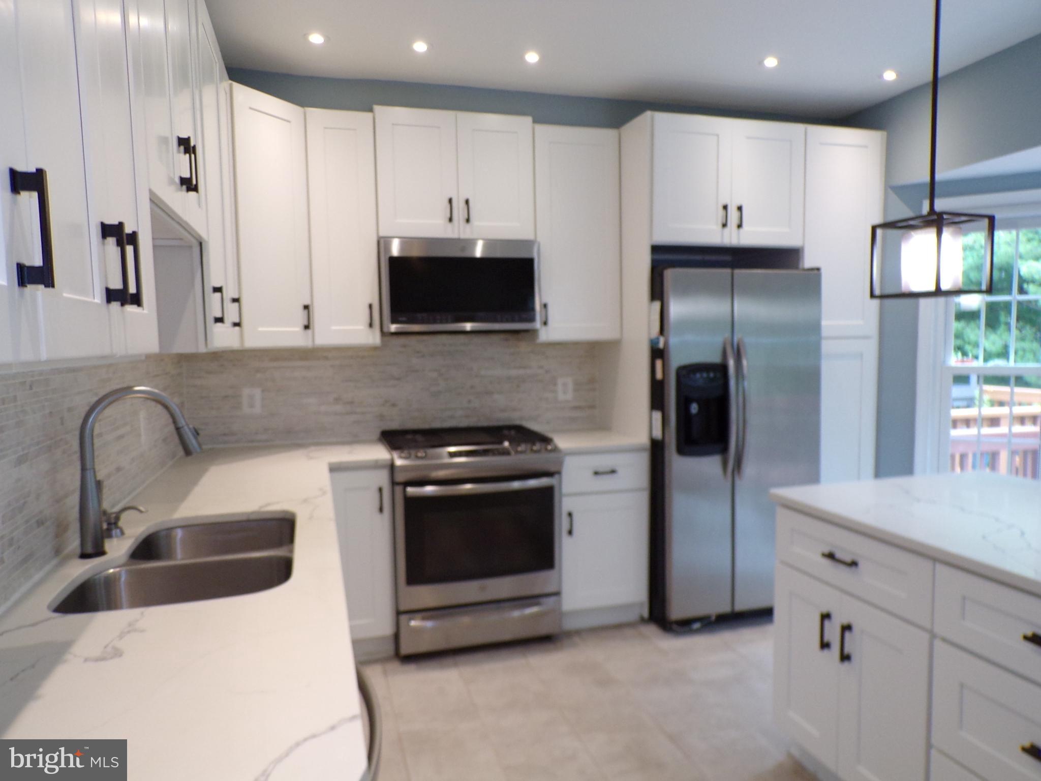 7709 RACHAEL WHITNEY LN