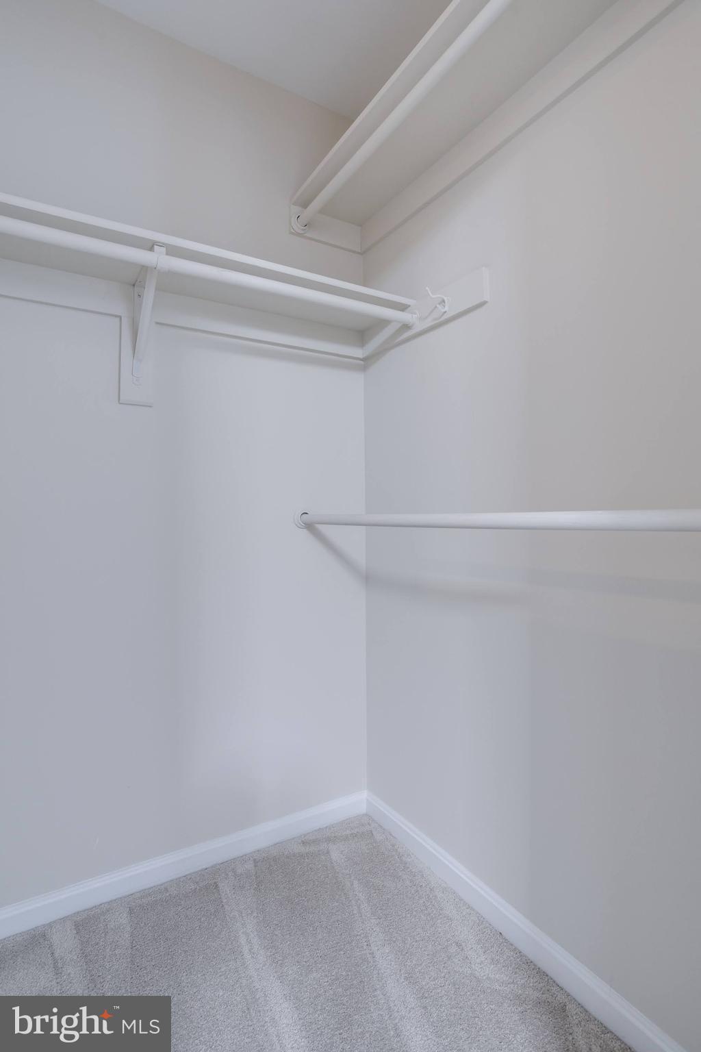 7814 Lake Pleasant Dr