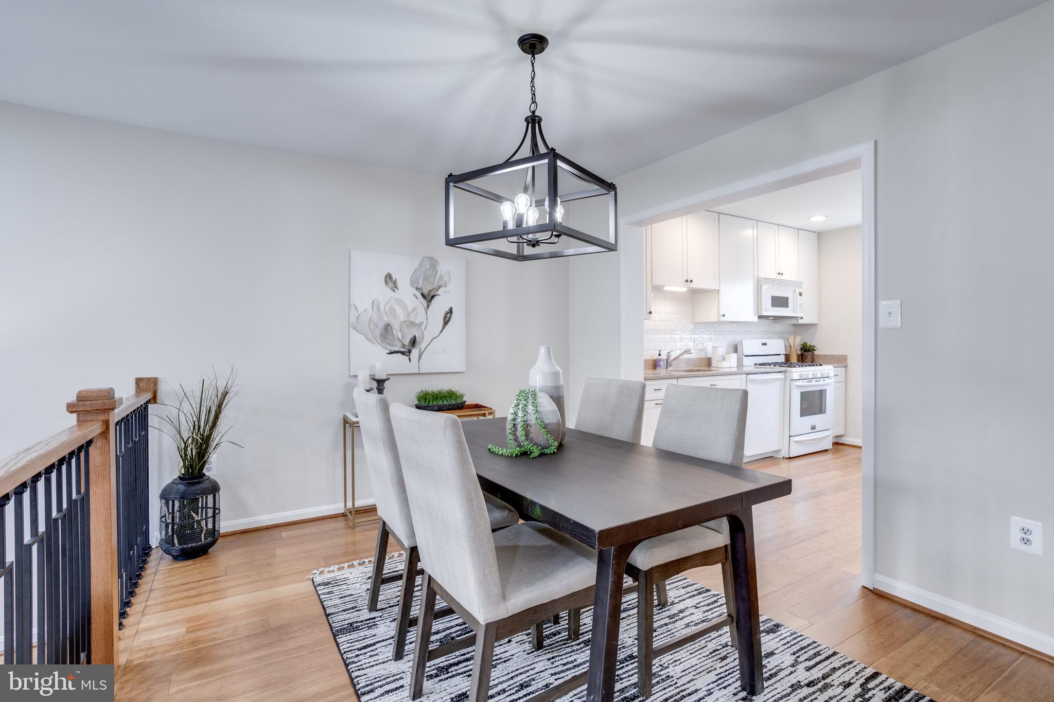 7814 Lake Pleasant Dr