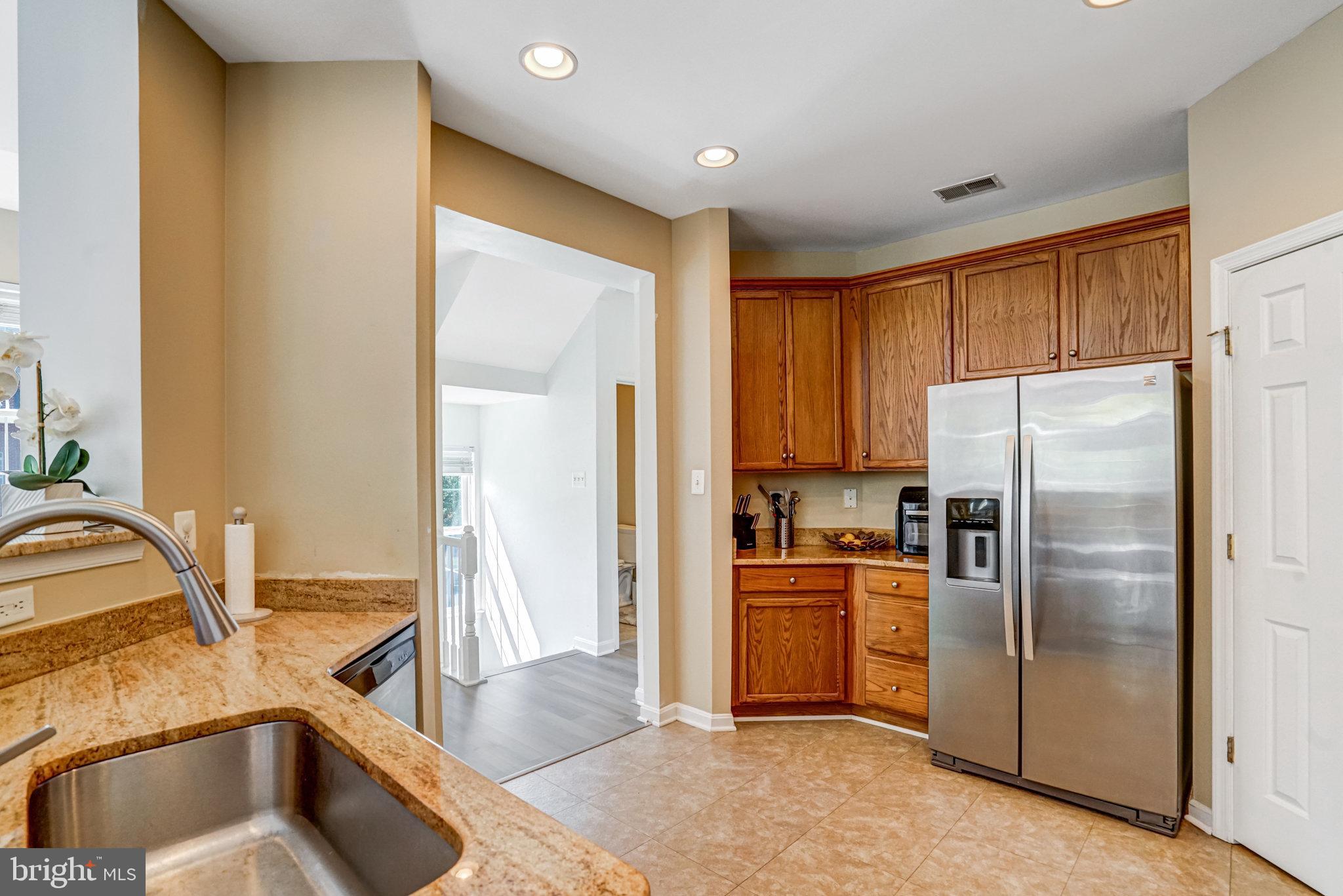 8535 WYNGATE MANOR COURT