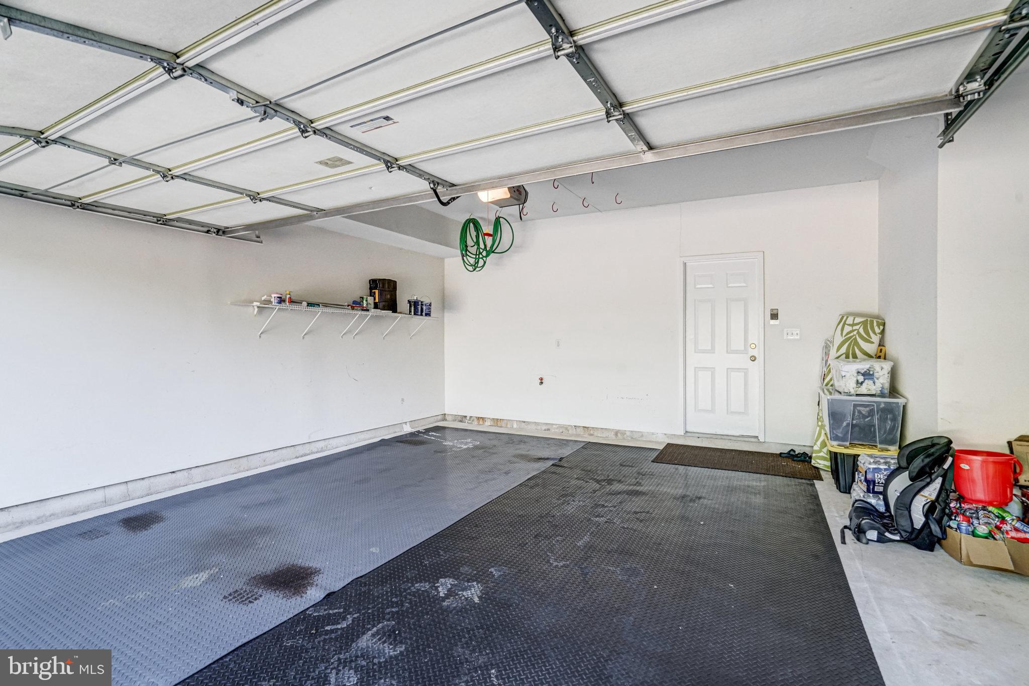 8535 WYNGATE MANOR COURT