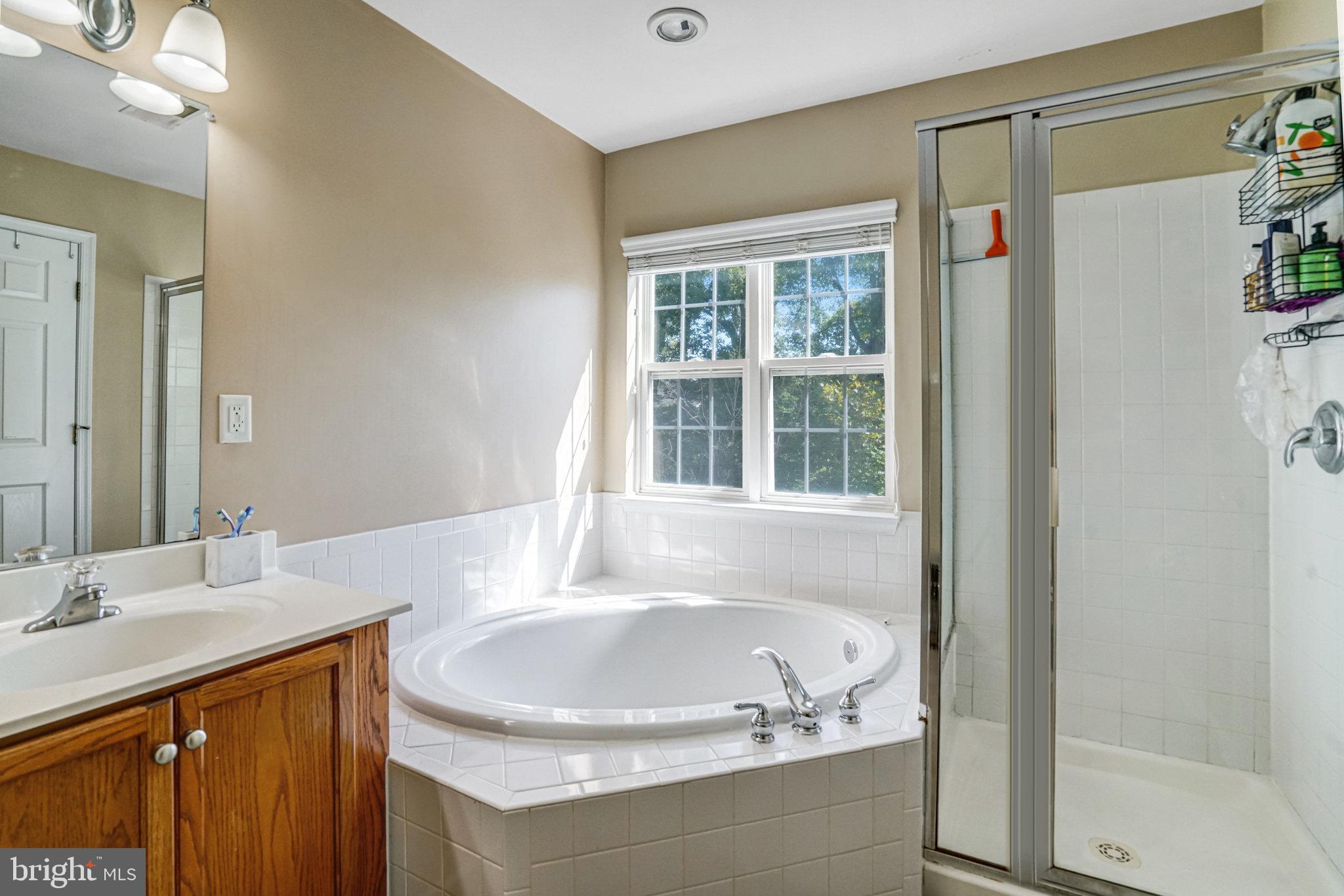 8535 WYNGATE MANOR COURT