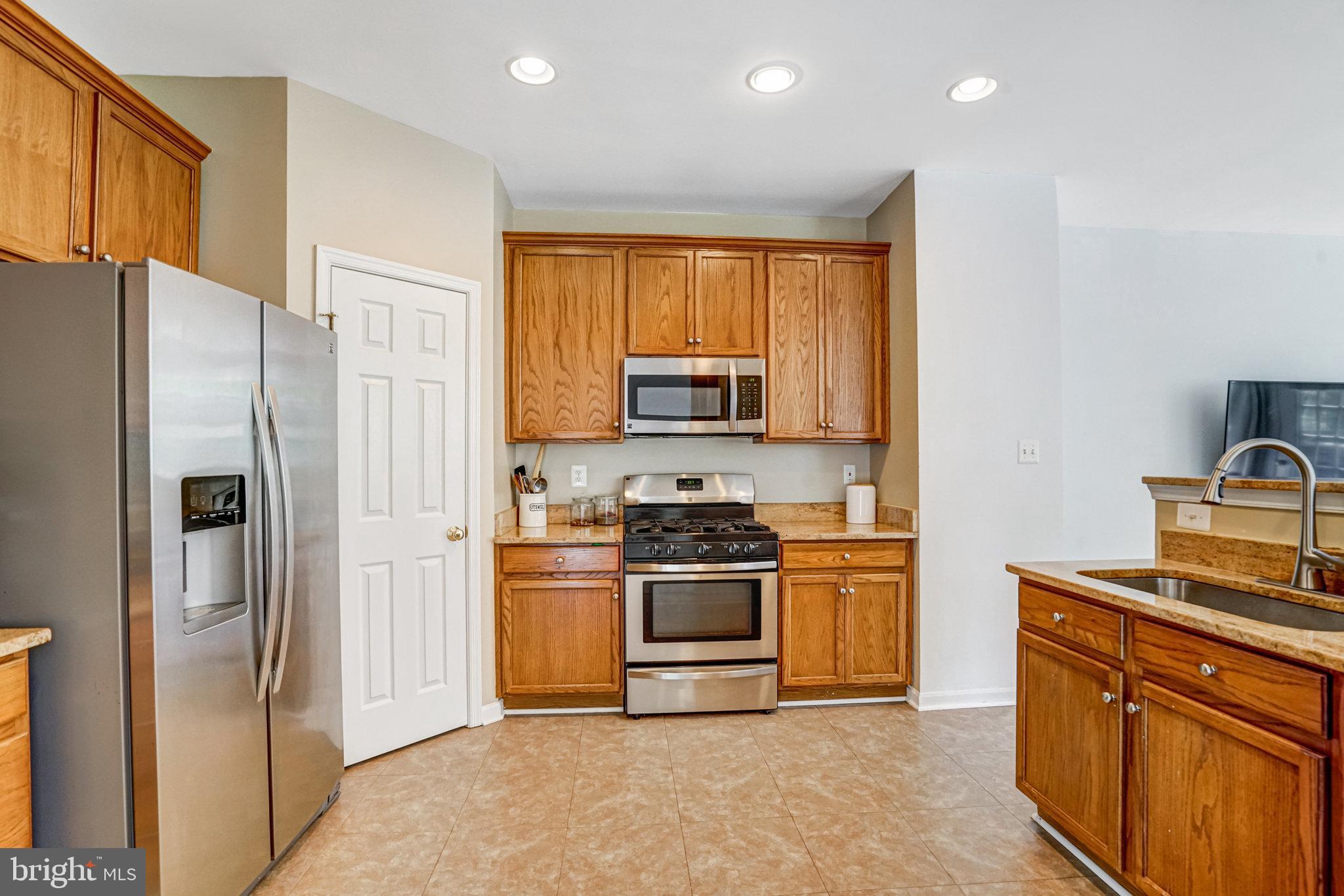 8535 WYNGATE MANOR COURT