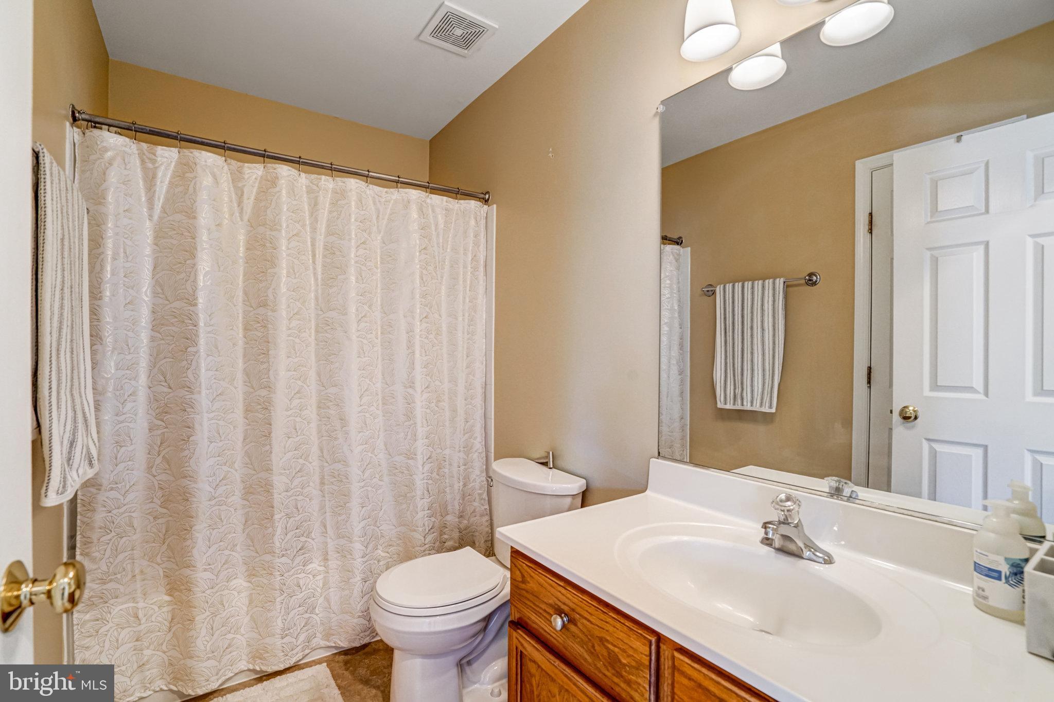 8535 WYNGATE MANOR COURT