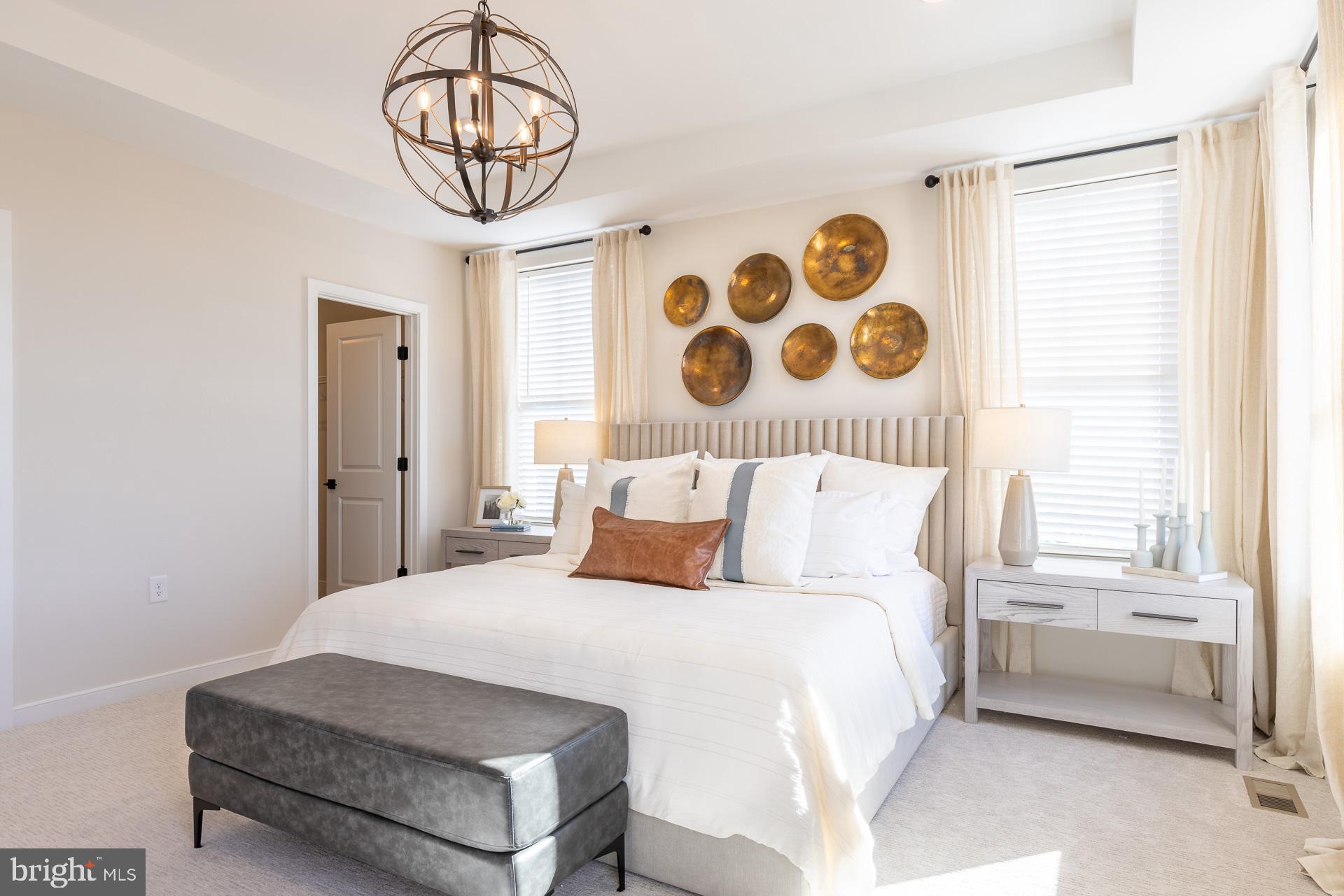 20941 Bluebird Square