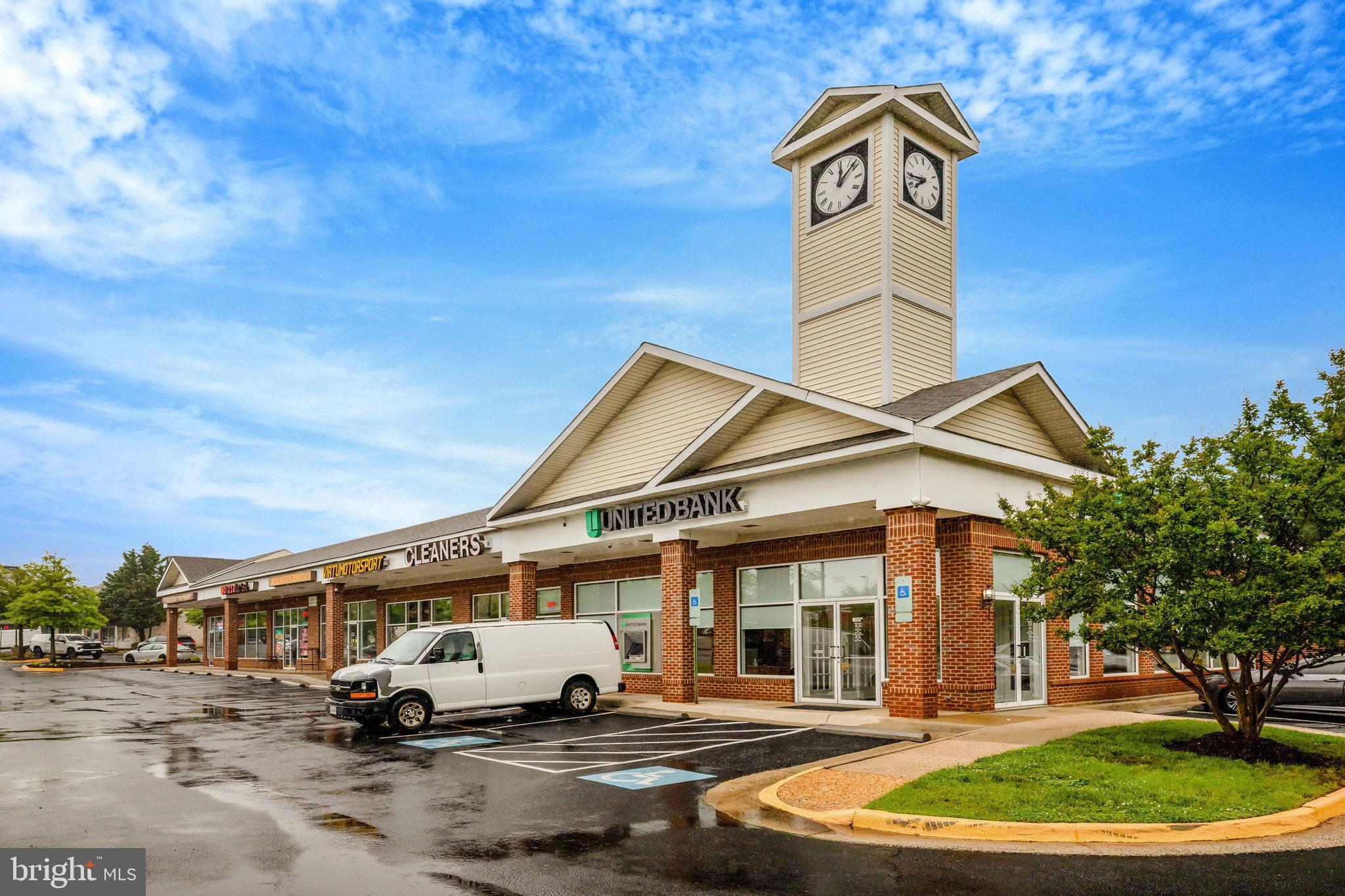 20941 BLUEBIRD SQUARE