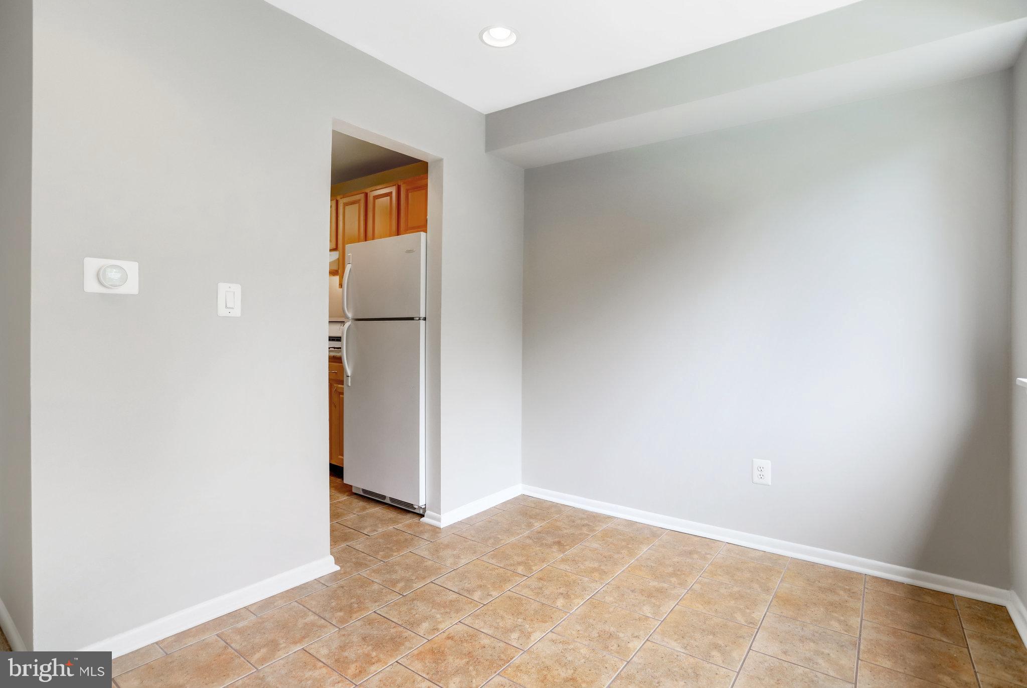 1521 Colonial Drive Unit: 203