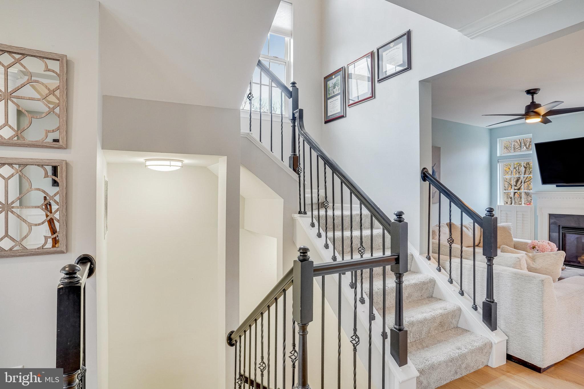 1544 Grosbeak Ct