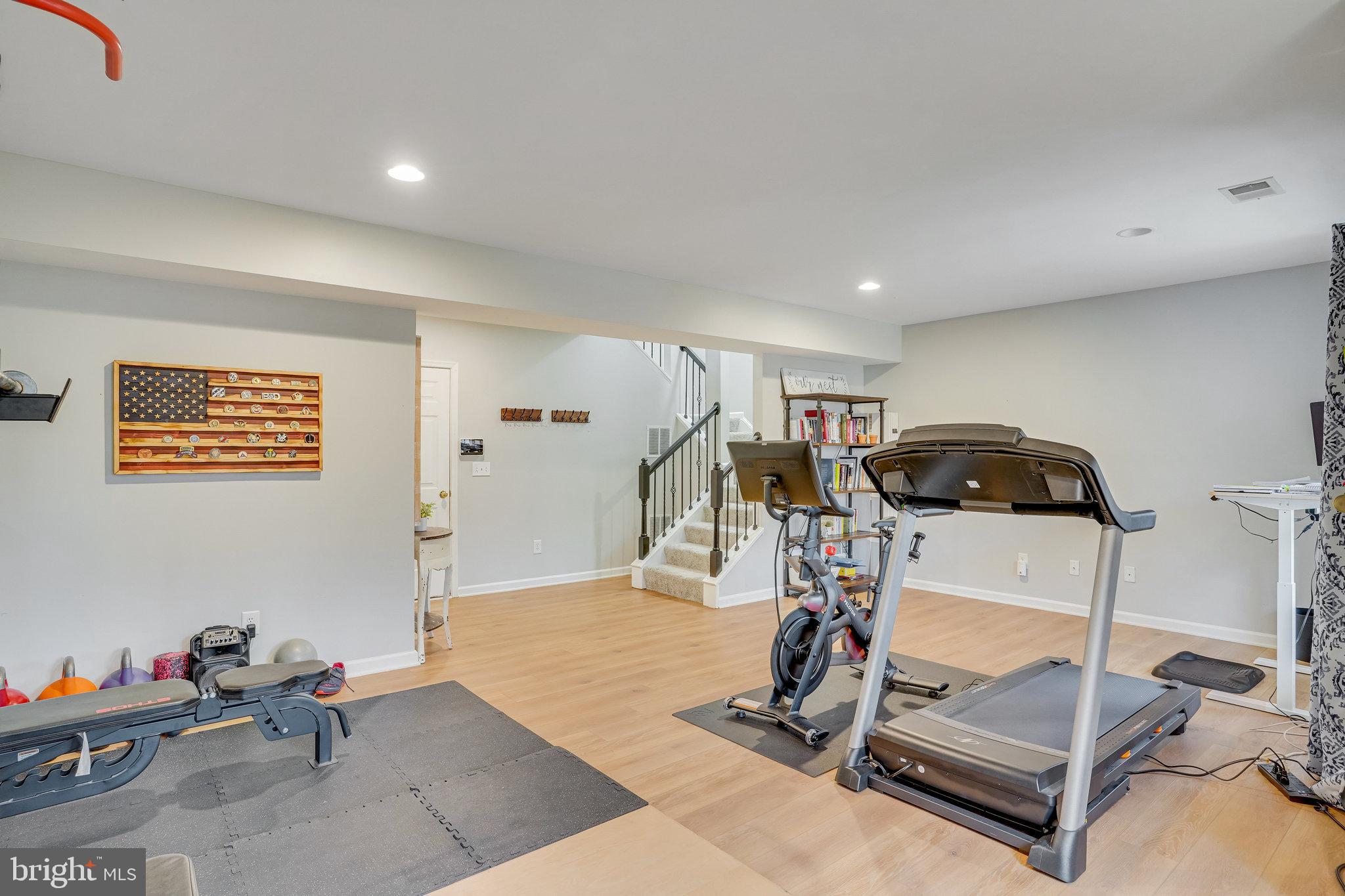 1544 Grosbeak Ct