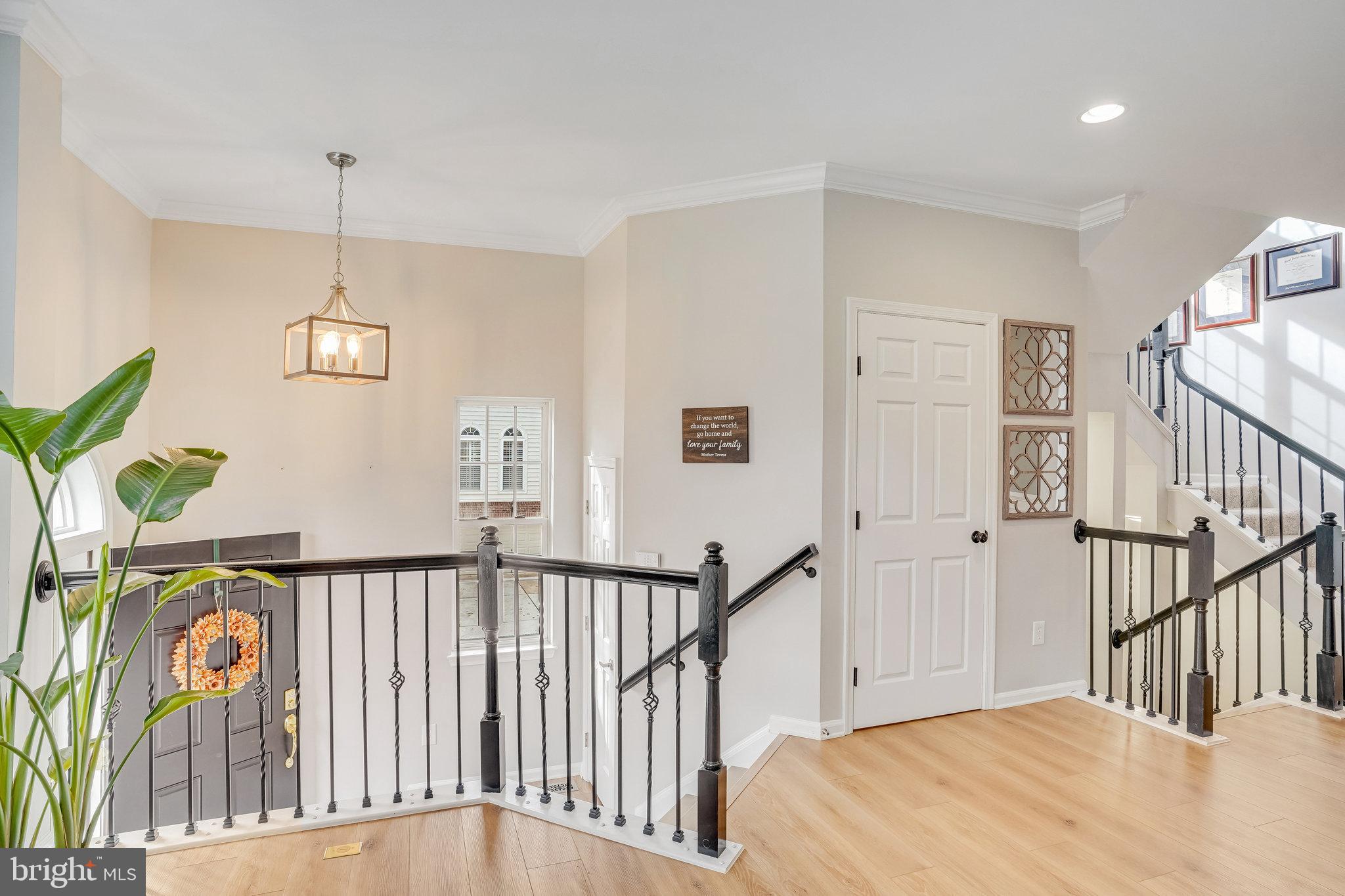 1544 Grosbeak Ct
