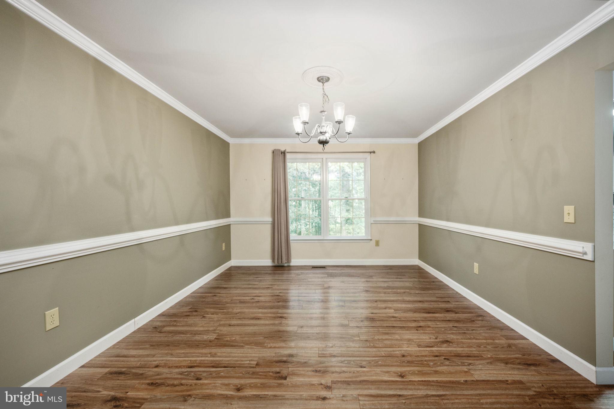 7 Lynchester Dr