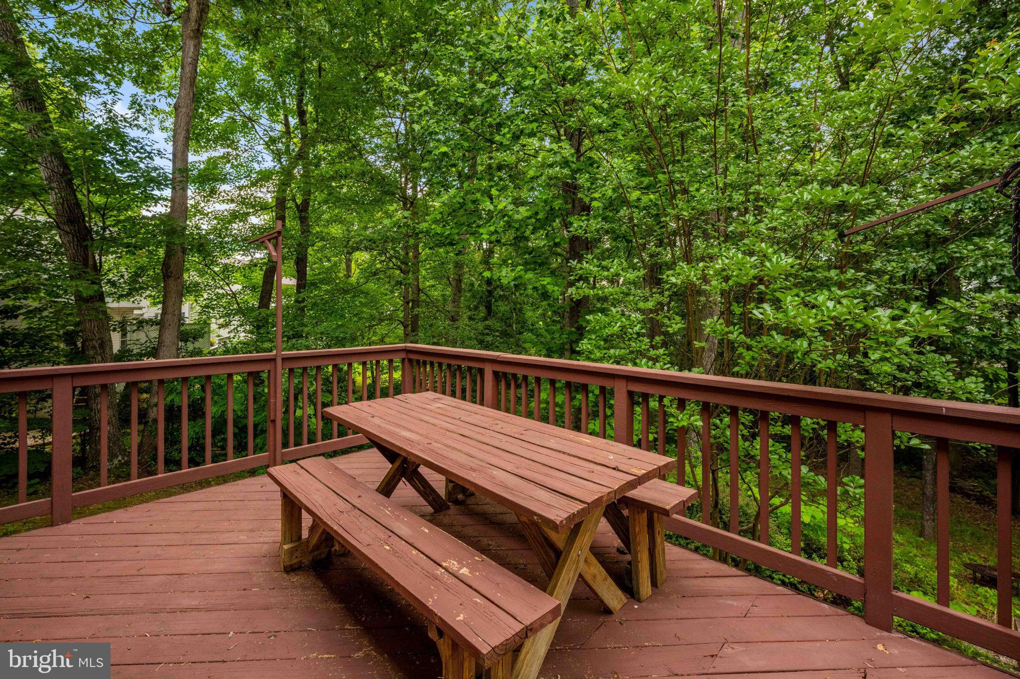 7 Lynchester Dr